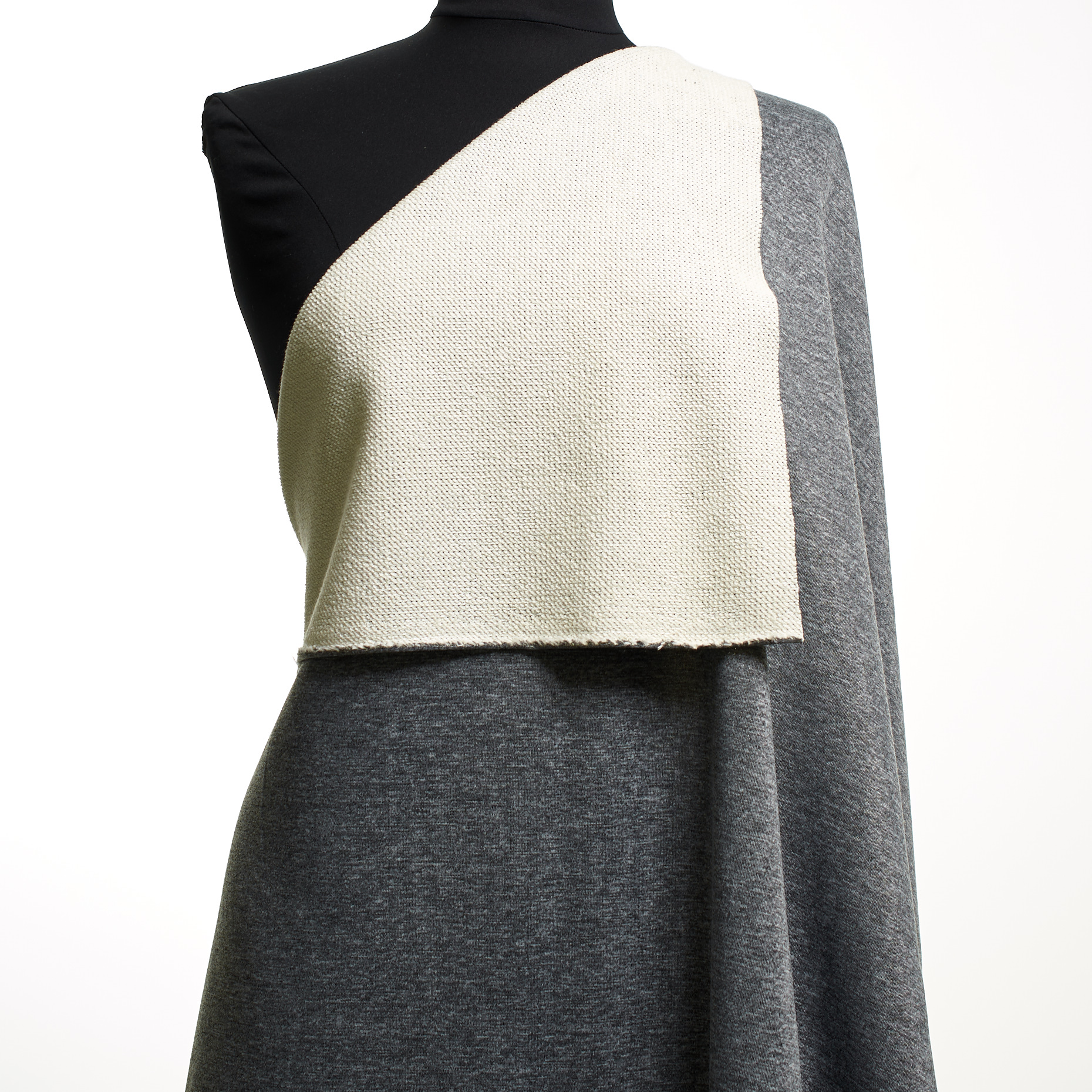 FRENCH TERRY, COTTON BLEND, MELANGE, TITANIUM (F000047045) - Mannequin