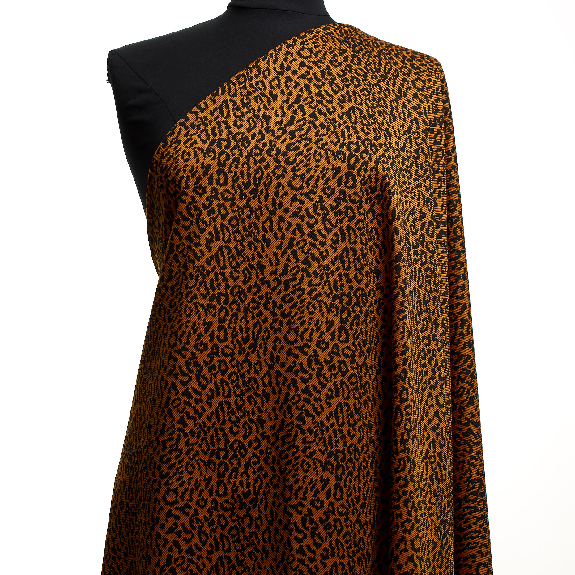 JERSEY, JACQUARD, ANIMAL, MARMALADE (F000046269) - Mannequin
