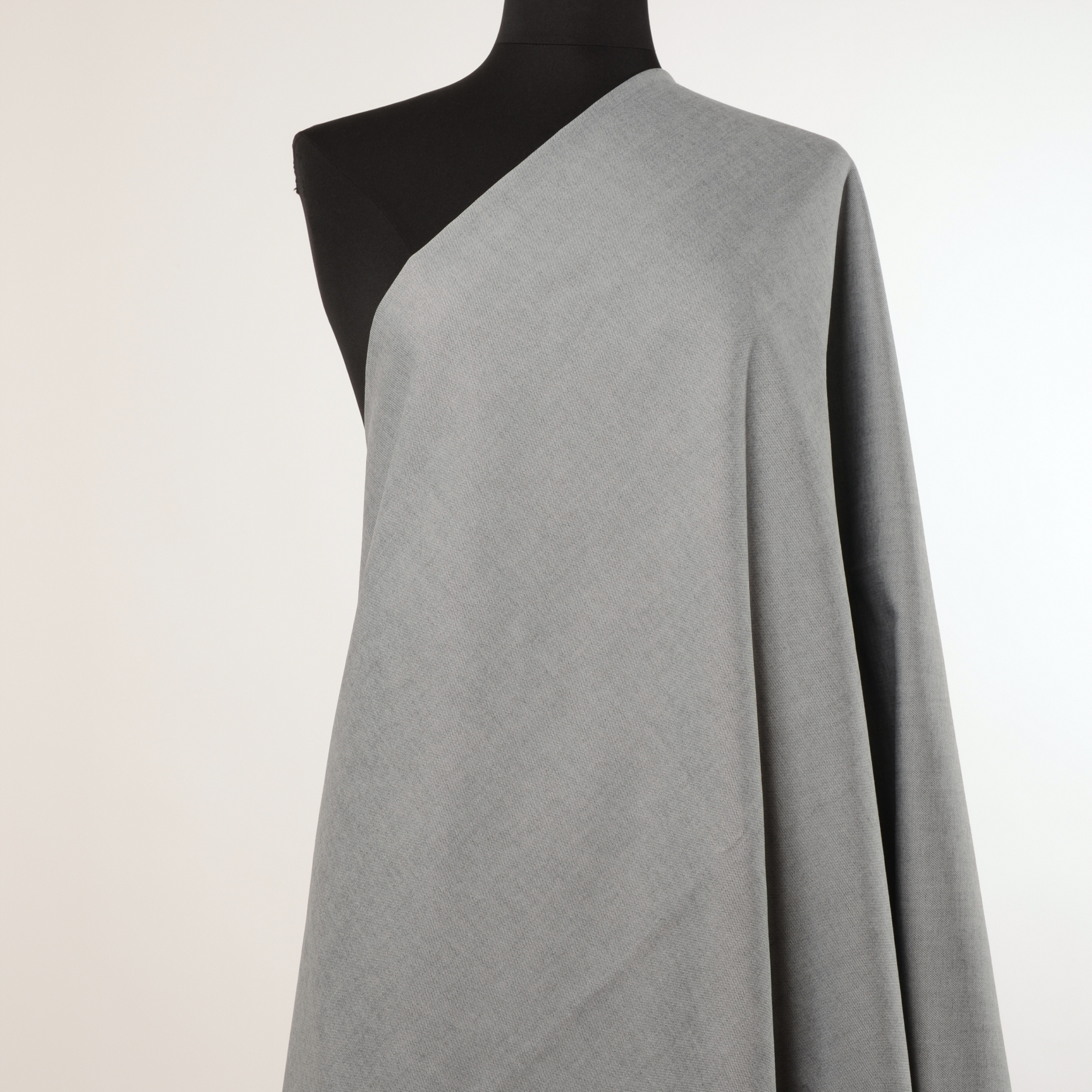 CANVAS, COTTON ELASTIC, STORMY WEATHER (F000015015) - Mannequin