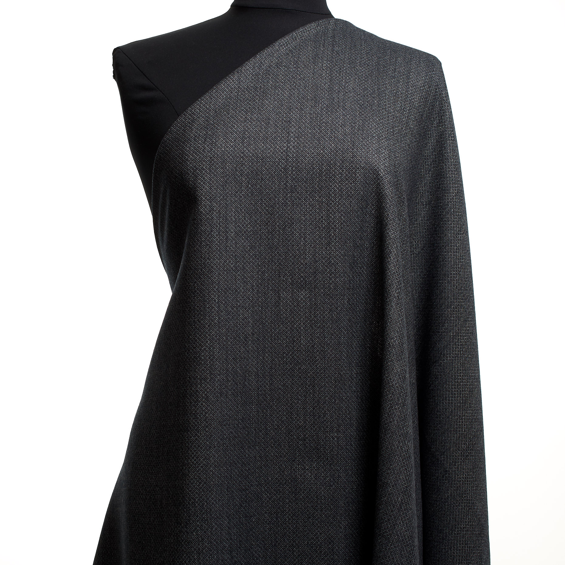VIRGIN WOOL, MICRO DESIGN, SKYROCKET&RAVEN BLACK (F000045211) - Mannequin