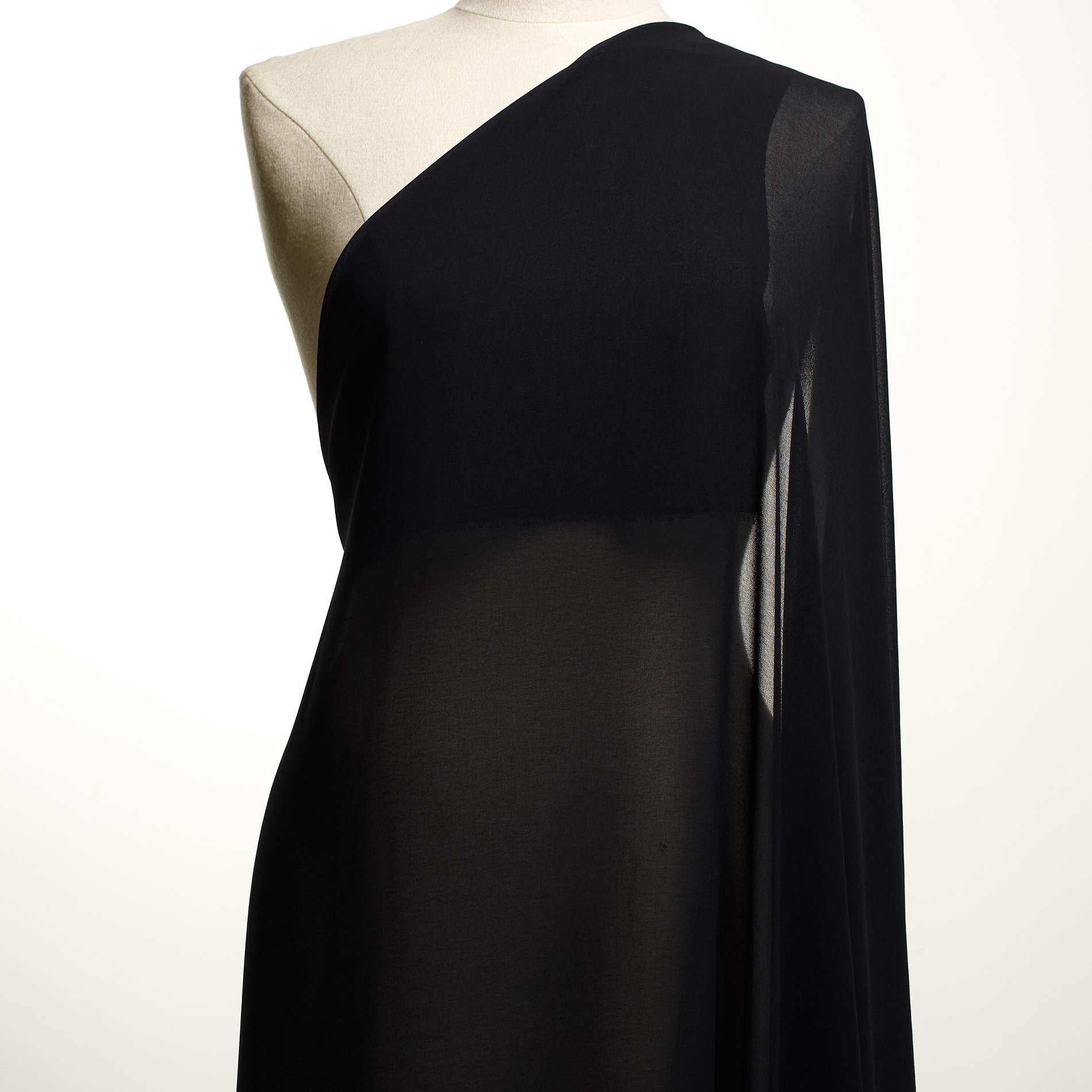 CRÊPE, TRANSPARENT, RAVEN BLACK (F000032305) - Mannequin