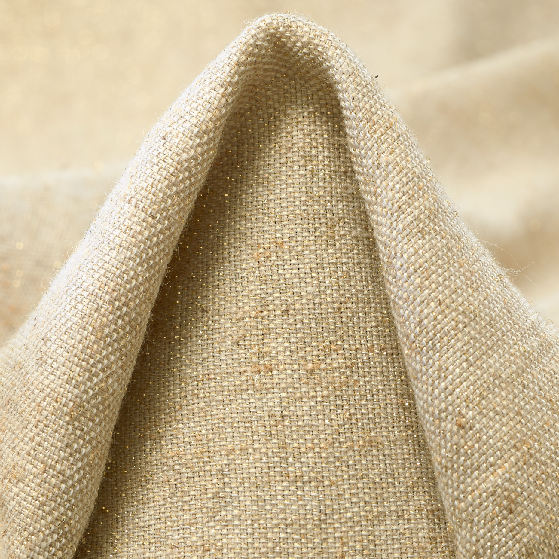 LINEN, LUREX, SHIMMERING, FEATHER GRAY&RICH GOLD (P000004540)