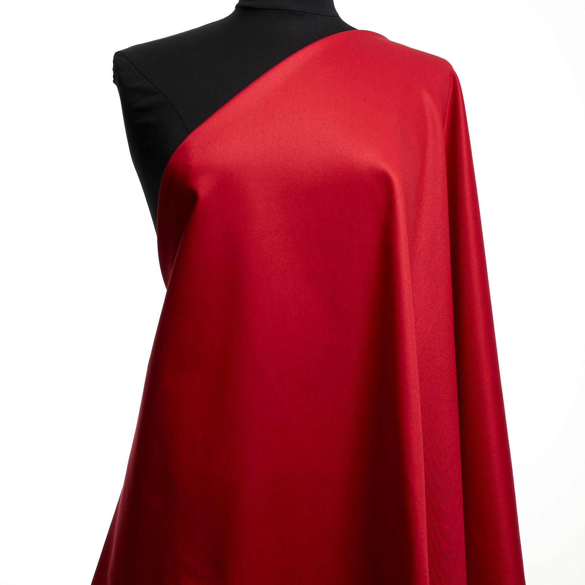 TWILL, LYOCELL COTTON, ELASTIC, LIPSTICK RED (F000046330) - Mannequin