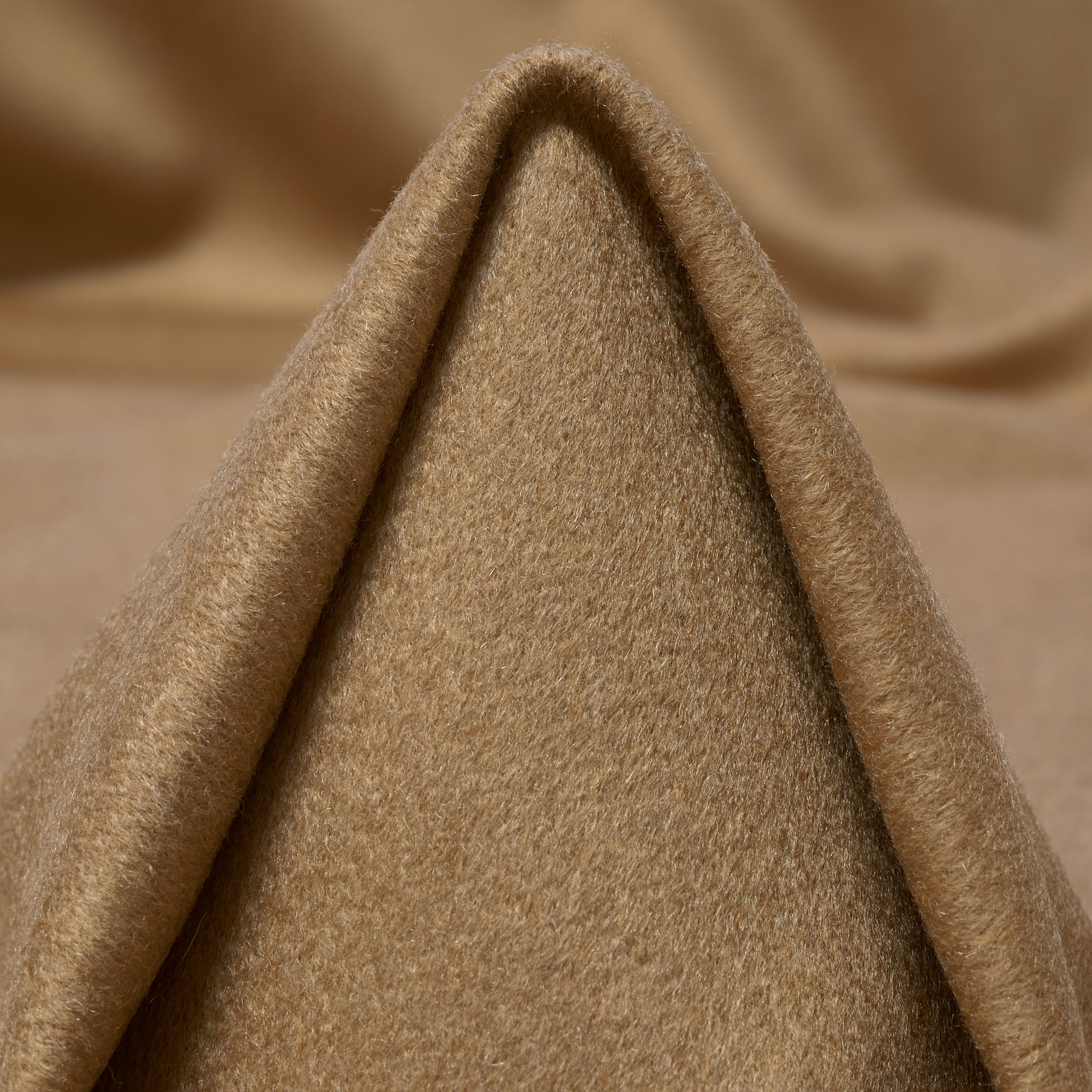 DRAP, CASHMERE, BRUSHED, TOBACCO BROWN