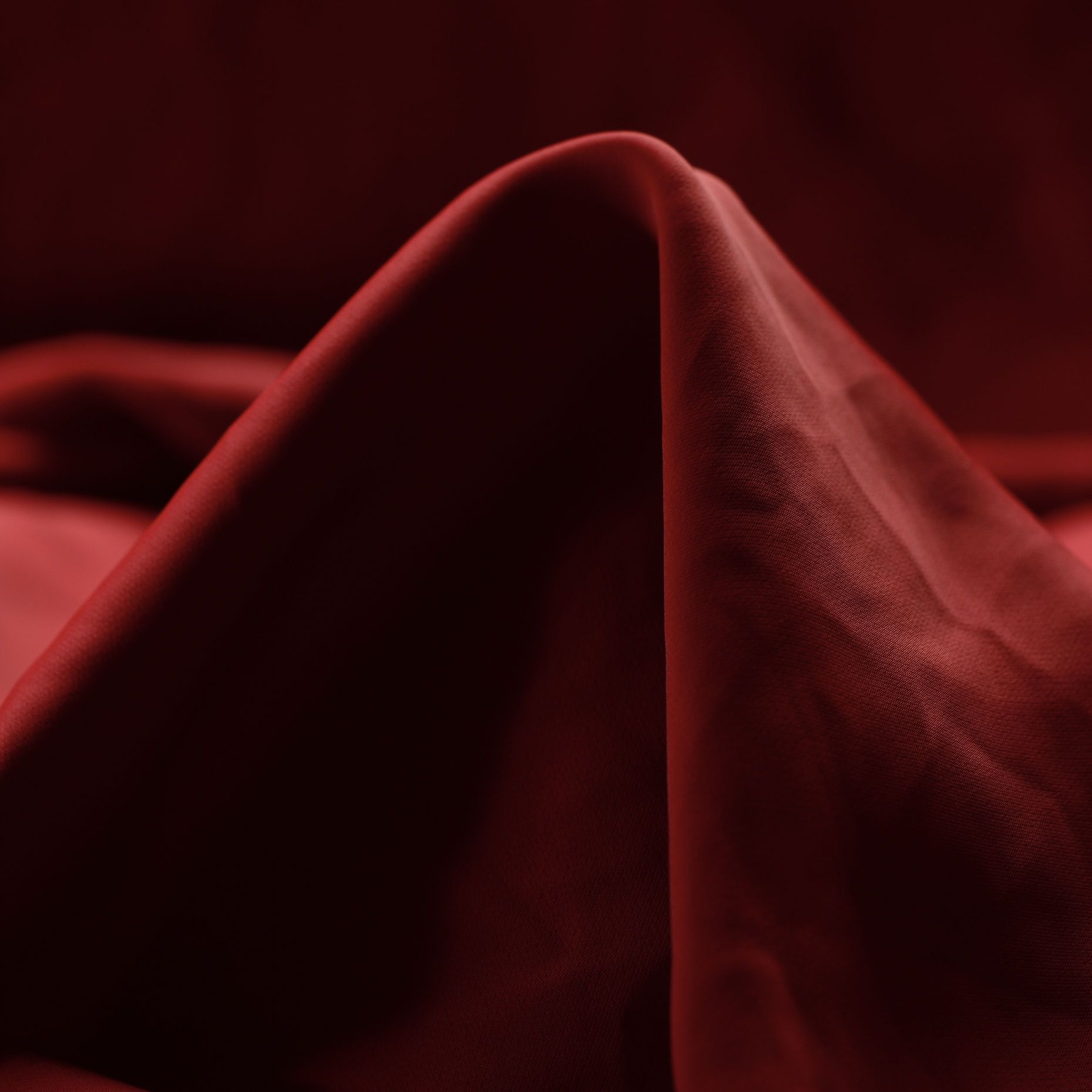 Эффект Шёлка, Savvy Red