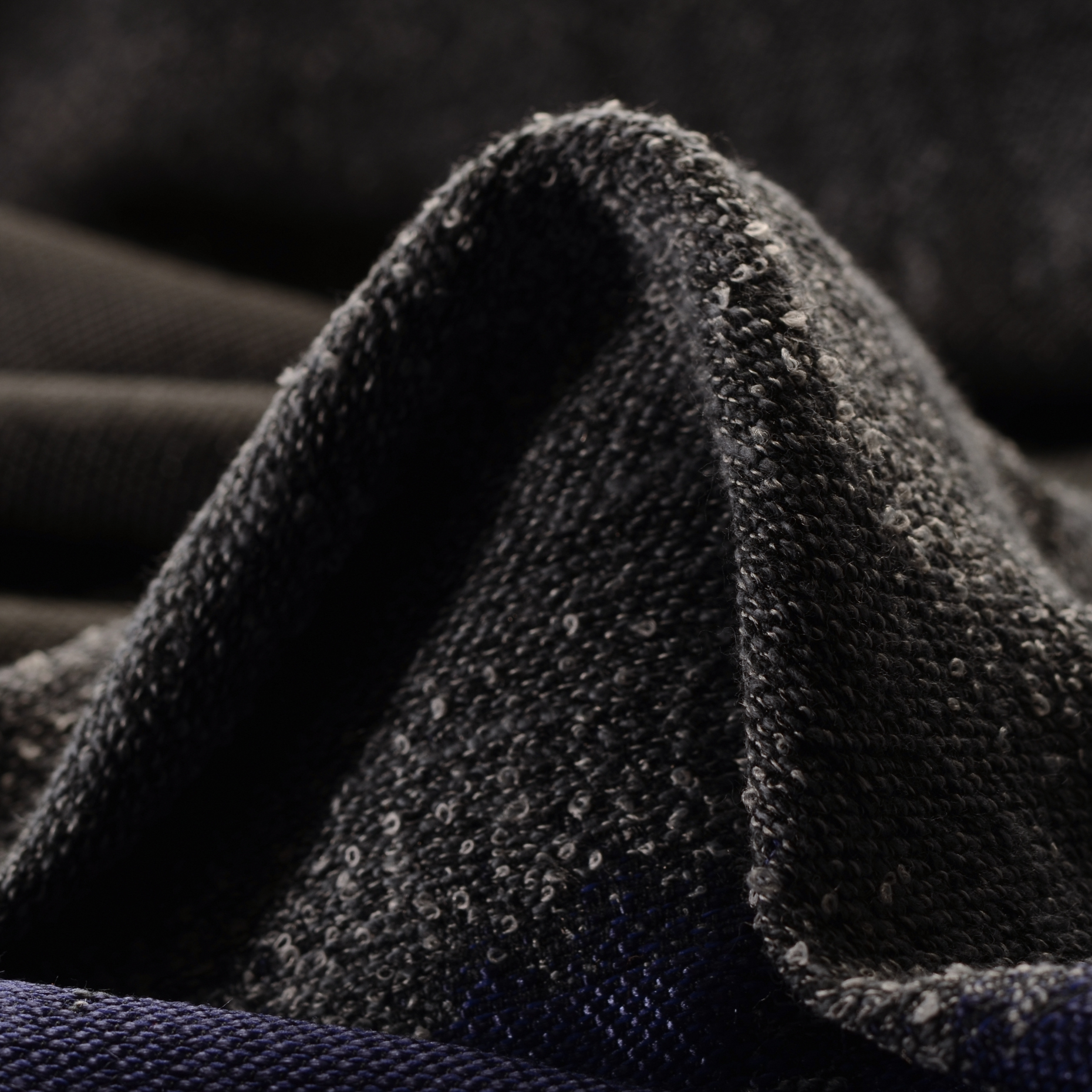 BOUCLÉ, VIRGIN WOOL, VISCOSE BLEND, IRON GATE (F000016761)