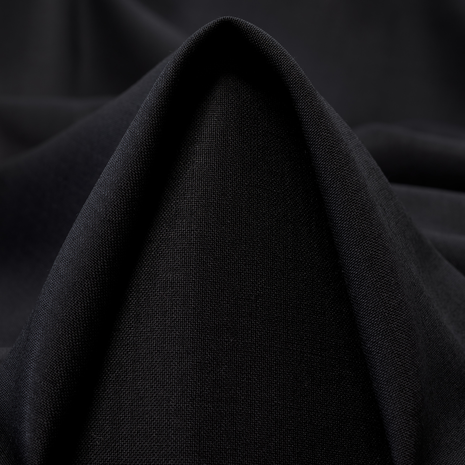 COOL WOOL, VIRGIN WOOL, RAVEN BLACK (T0000722)
