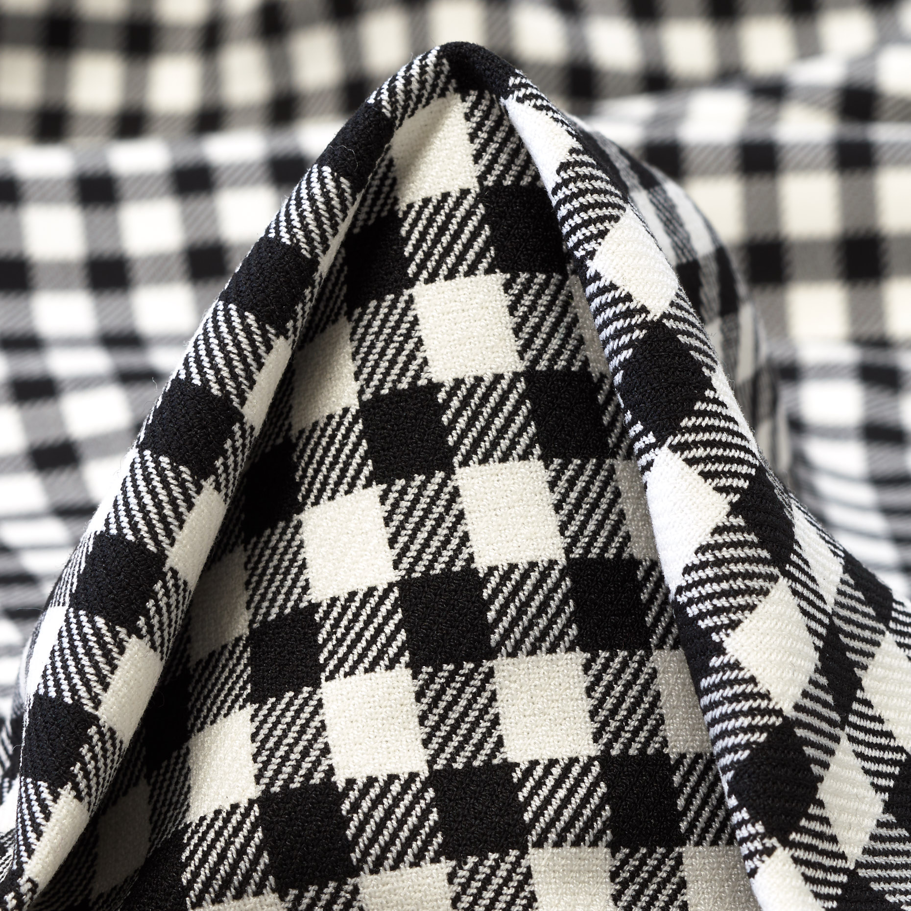 DOUBLE, VISCOSE BLEND, RAVEN BLACK&BRILLIANT WHITE (F000037939)