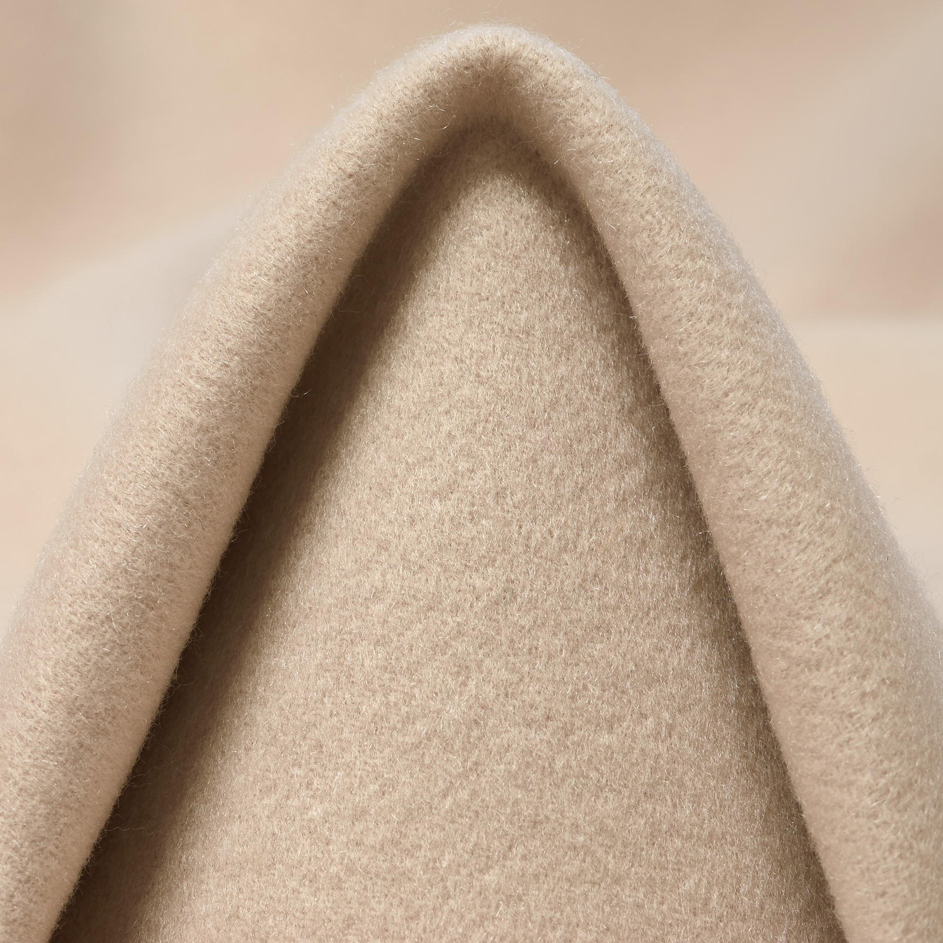 Sarga, Puro Cashmere, Oyster Gray