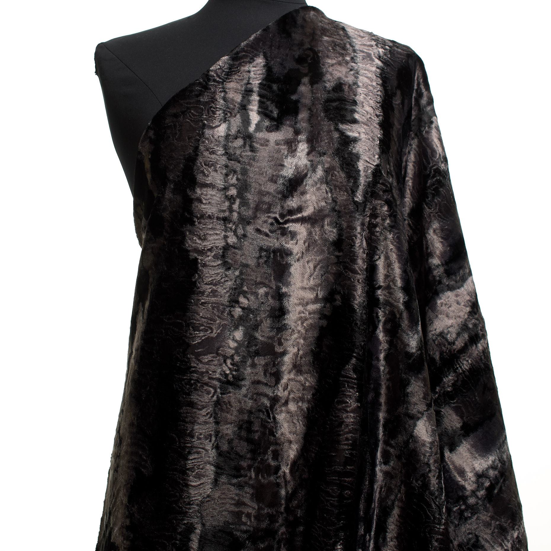 Fake Fur, Cotton Viscose, Animal, Iron Gate (F000038922) - Mannequin