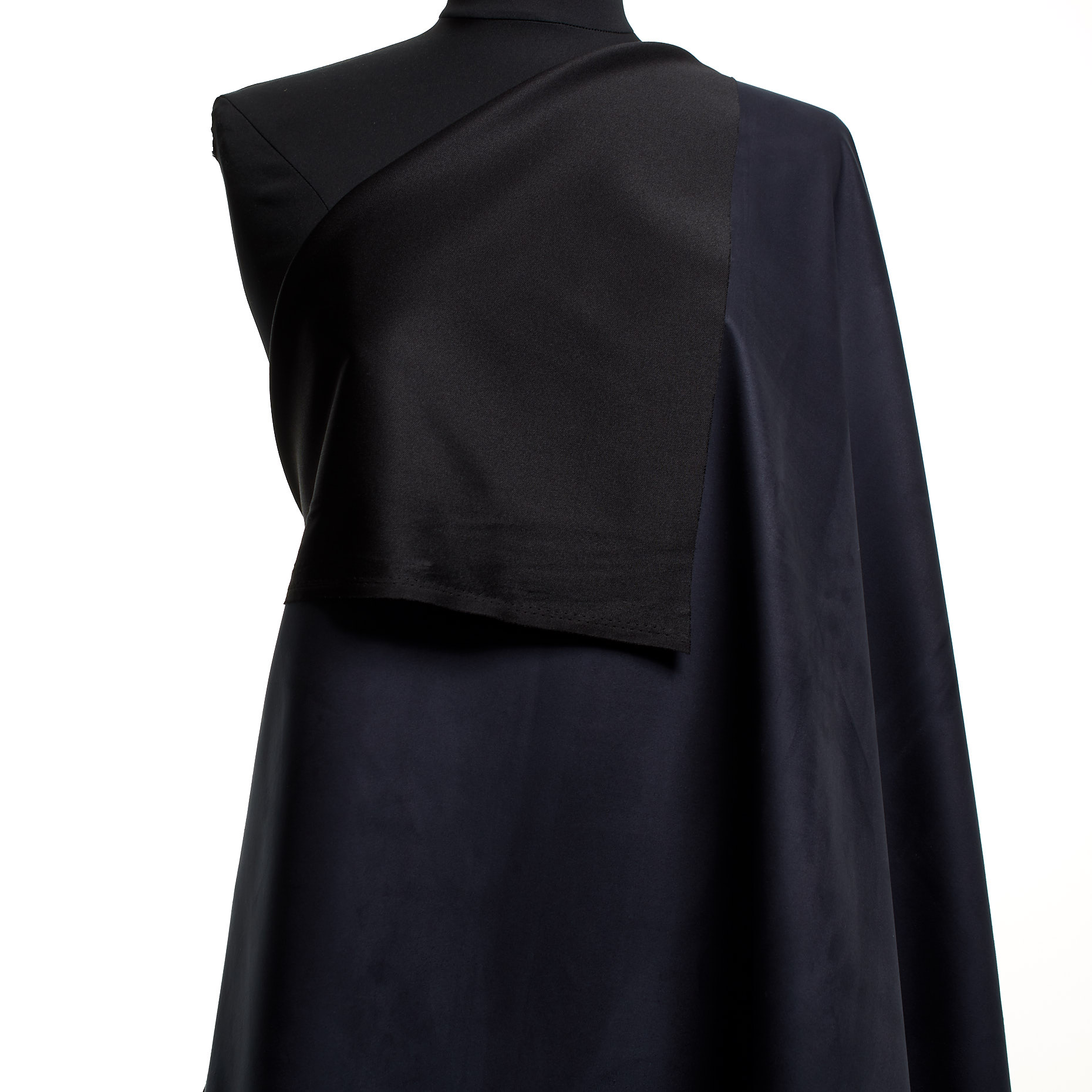 VEGAN LEATHER, DOUBLE, BLUE NIGHTS&RAVEN BLACK (F000044243) - Mannequin