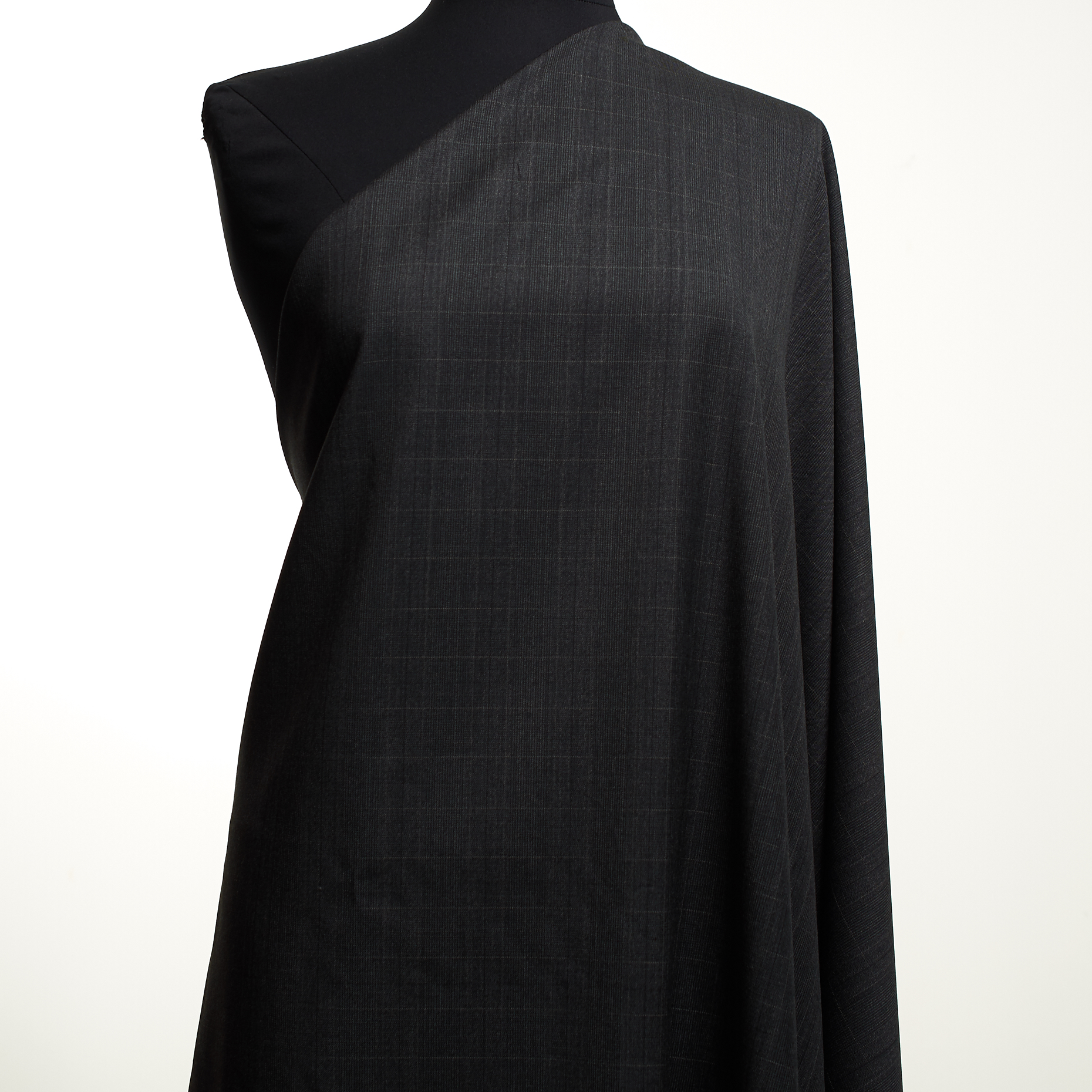 COOL WOOL, GLENCHECK, MELANGE, BLACK SAND (F000010235) - Mannequin