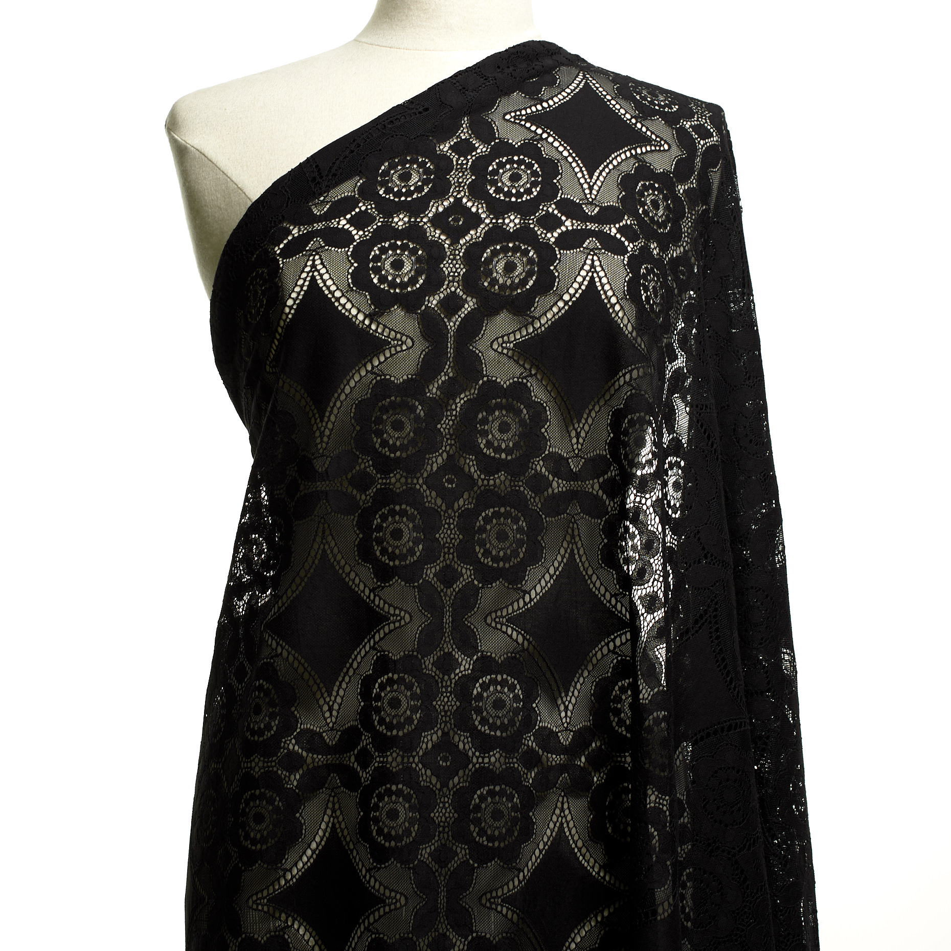 LACE, COTTON, RAVEN BLACK (F000027899) - Mannequin