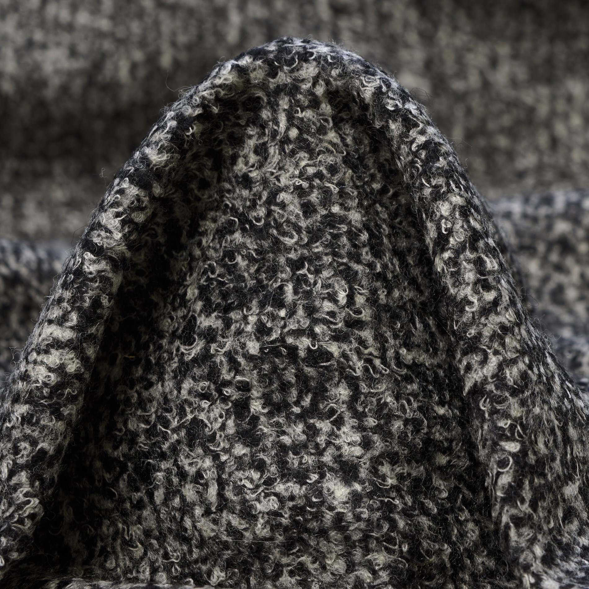 BOUCLÉ, WOOL, MELANGE, GRAPHITE&BLACK (F000031756)