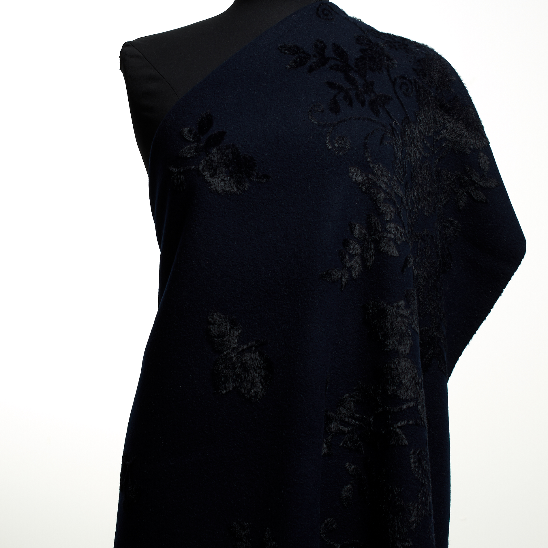 Jacquard, Wool, Floreal, Dark Navy (F000034084) - Maniquí