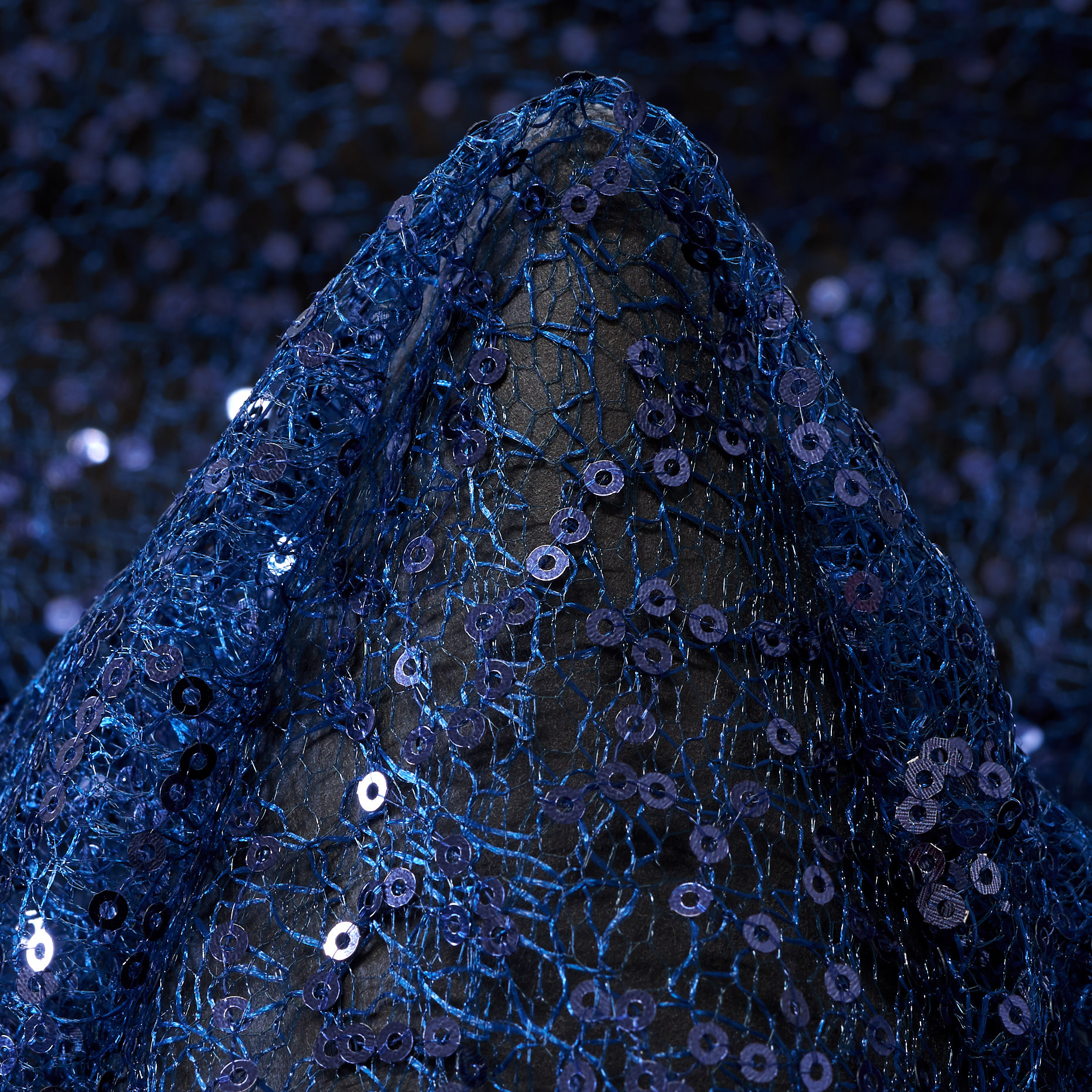 TULLE, SEQUIN, NAVY PEONY (F000033212)