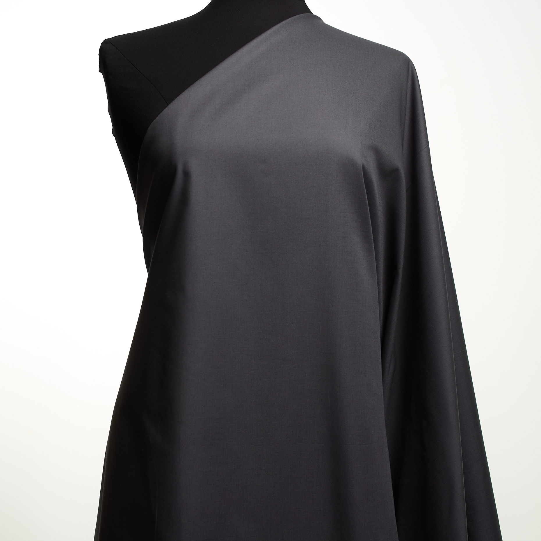 GABARDINE, COTTON, GUNMETAL (F000032876) - Mannequin