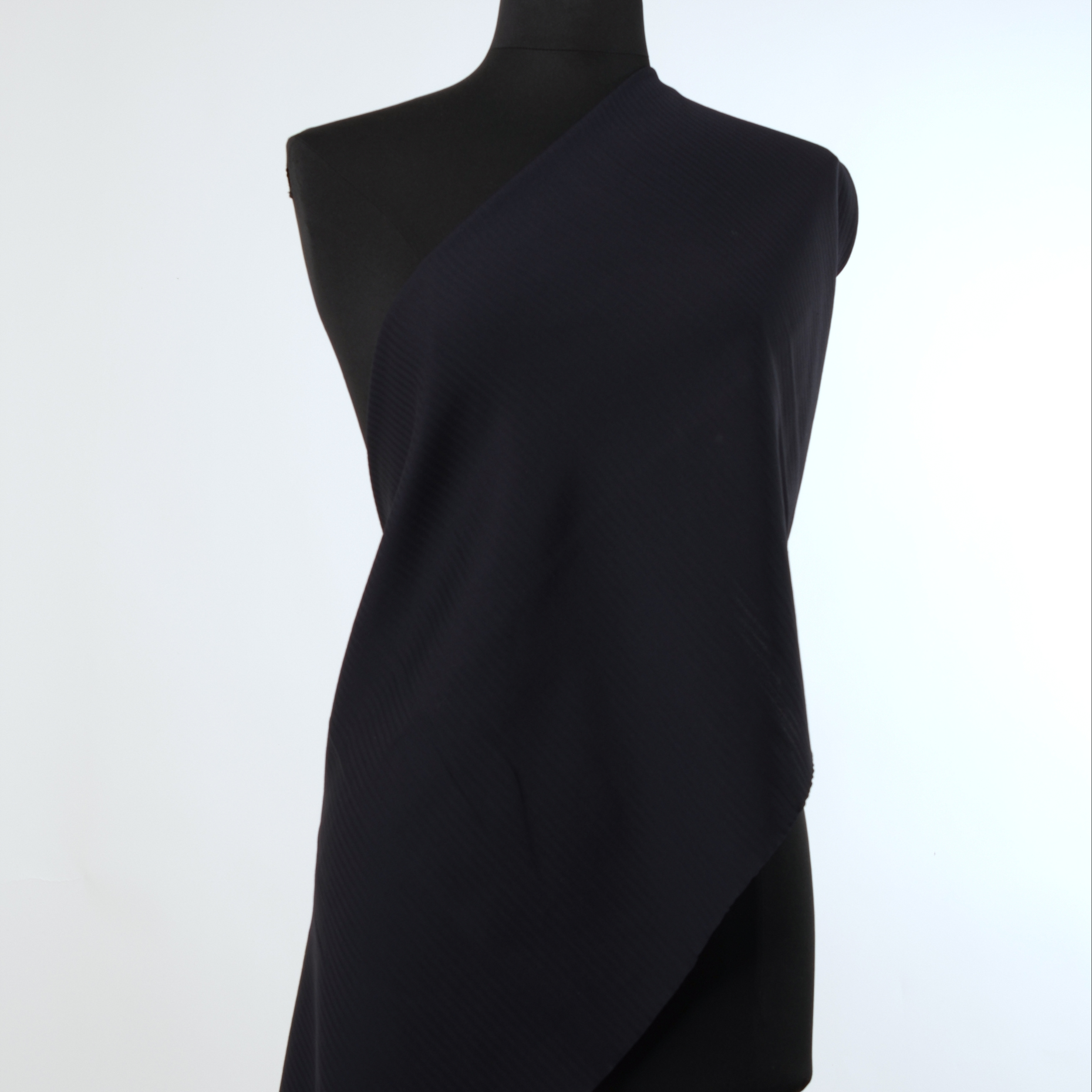 COTTON, STRIPES, TONE ON TONE, RAVEN BLACK (F000005138) - Mannequin