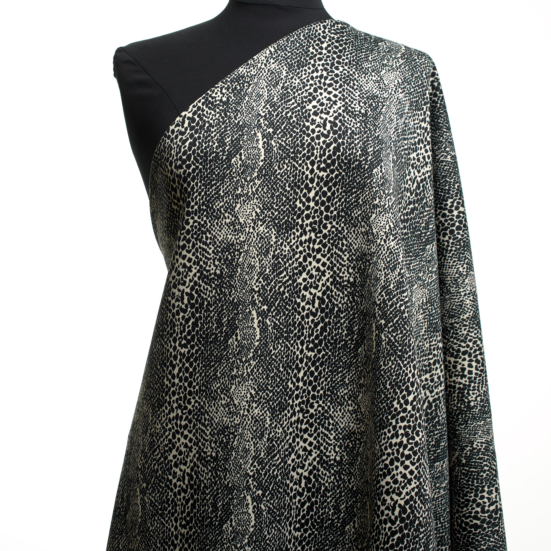 JERSEY, ANIMAL, SNOW WHITE (F000041162) - Mannequin