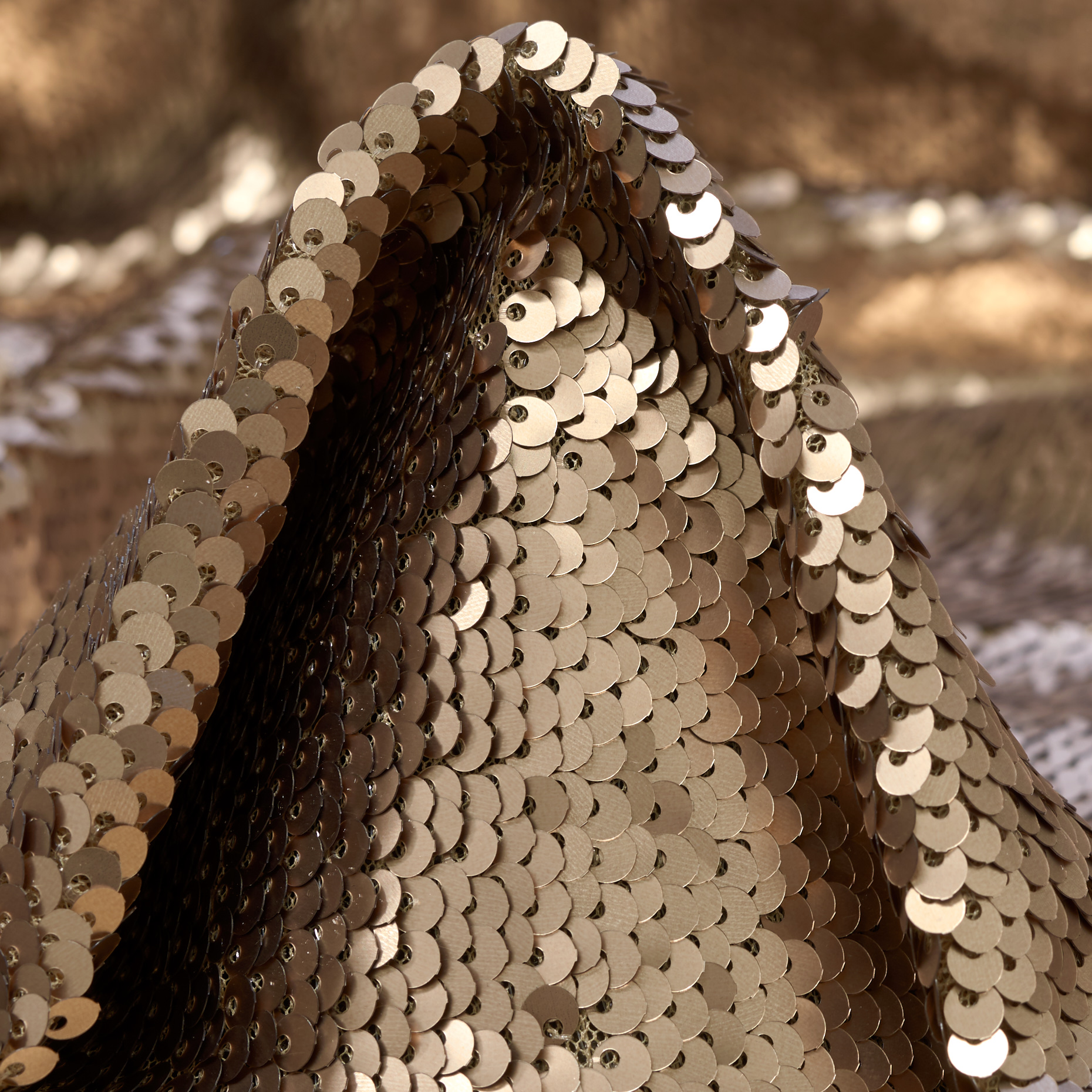 SEQUIN, METALLIC, SHIMMERING, GILDED BEIGE (F000049120)