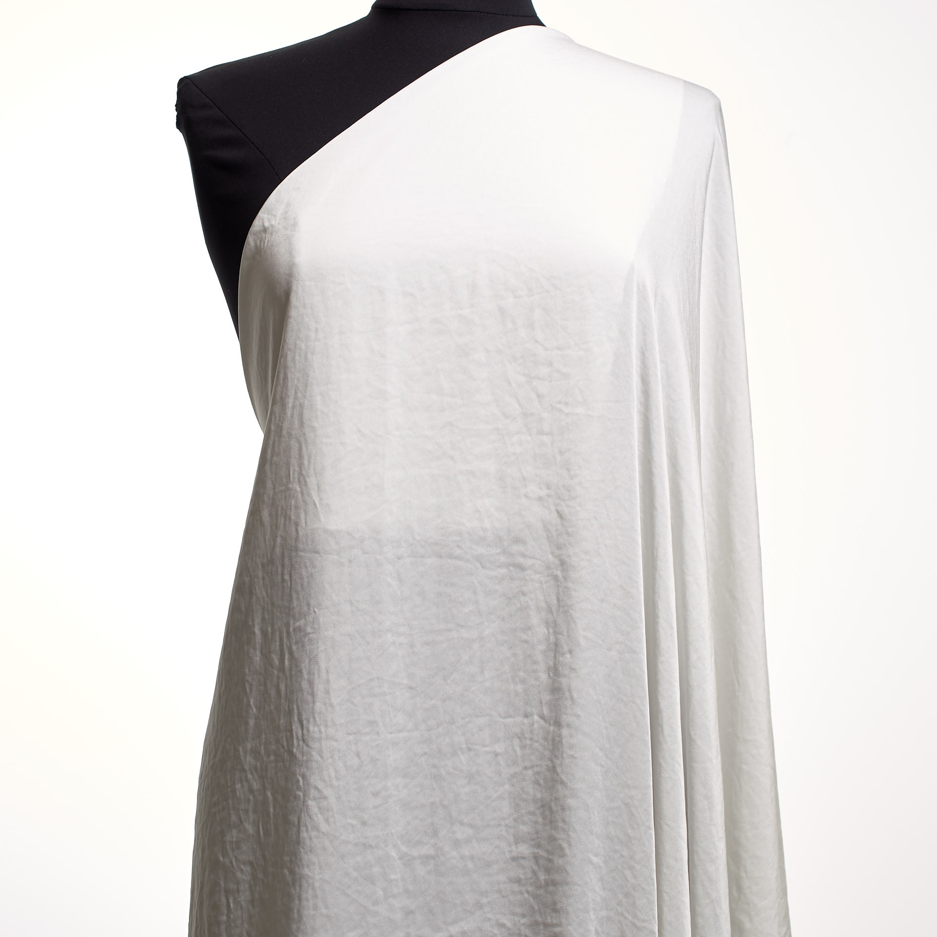 CADY, SATIN, SNOW WHITE (F000042735) - Mannequin