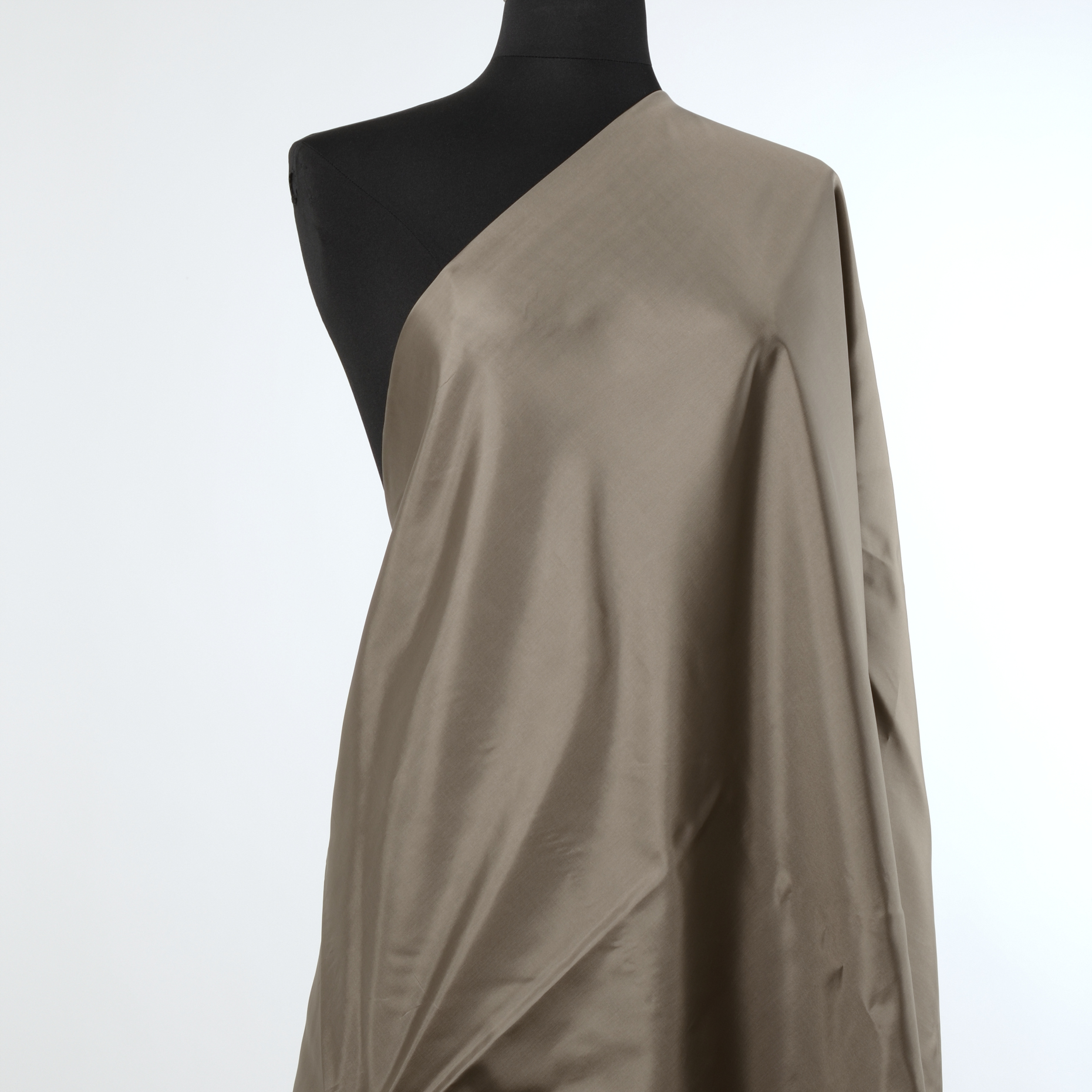 CUPRO, LINING, TAUPE (F000010723) - Mannequin