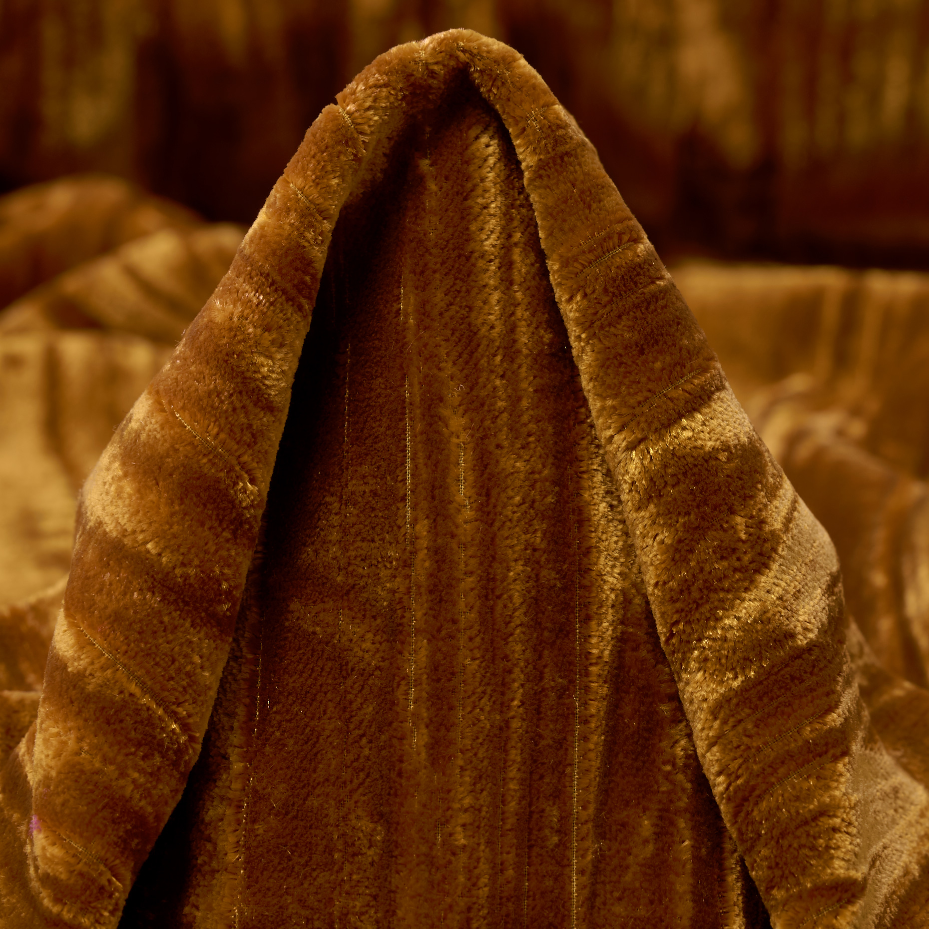 VELVET, CRASH, SHIMMERING, ADOBE (F000048736)