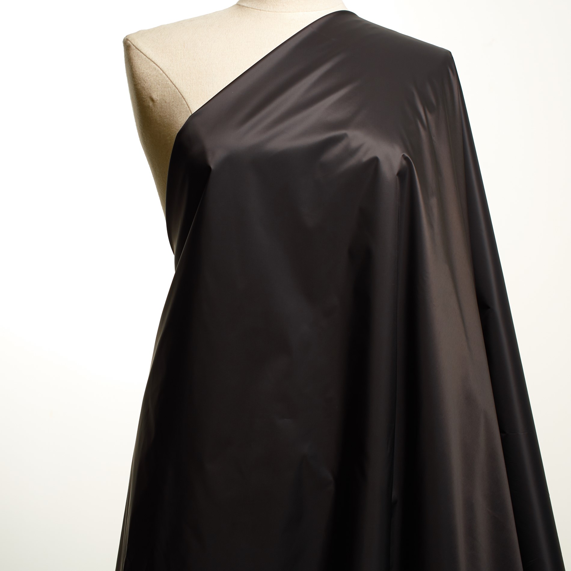OUTDOOR, BLACK OLIVE (F000031678) - Mannequin