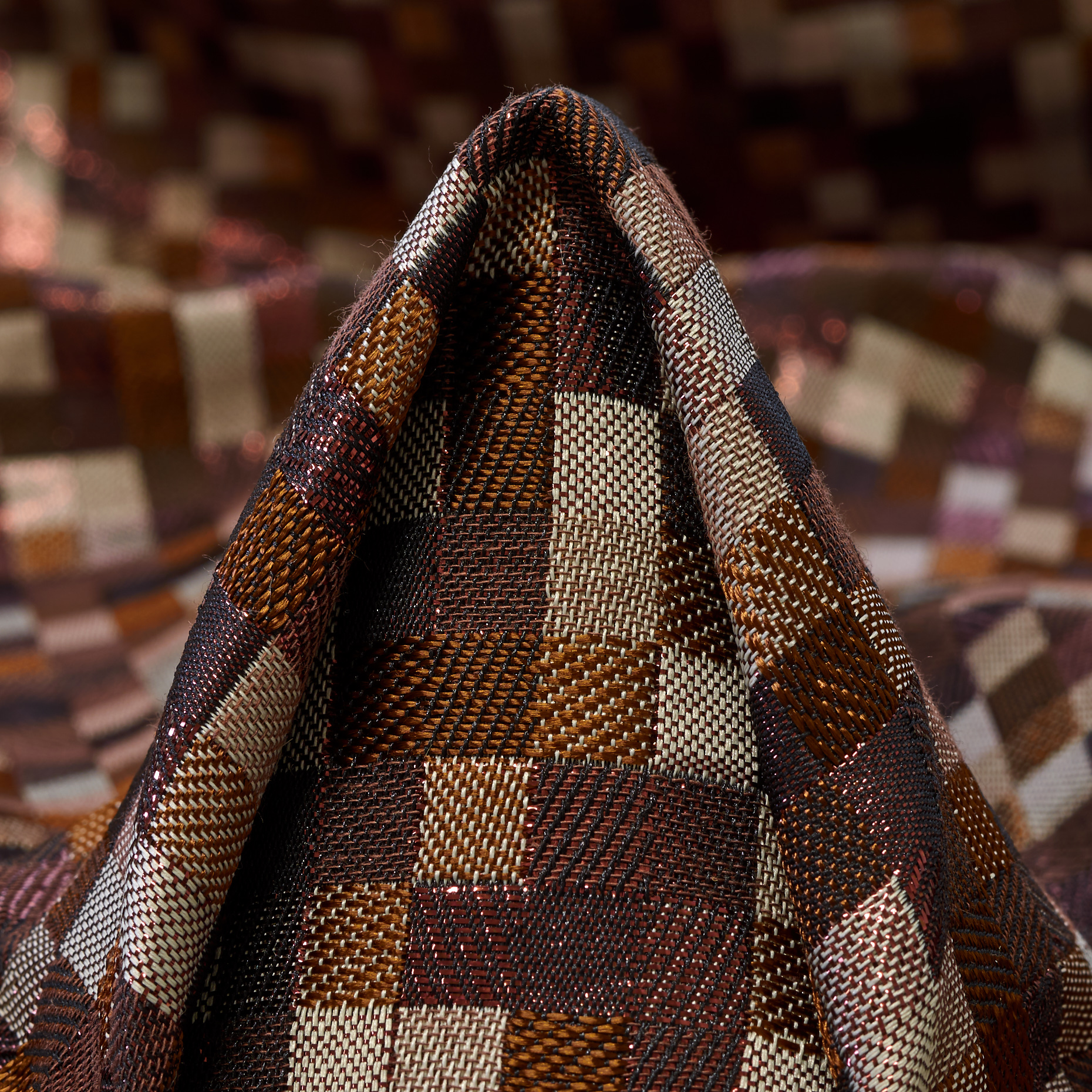 JACQUARD, CHESTNUT&SILVER CLOUD (P000004810)