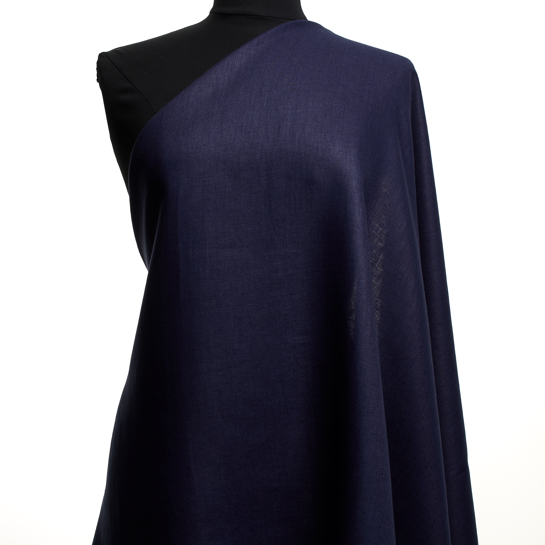 TWILL, LINEN, GRAYSTONE (T0000705) - Mannequin