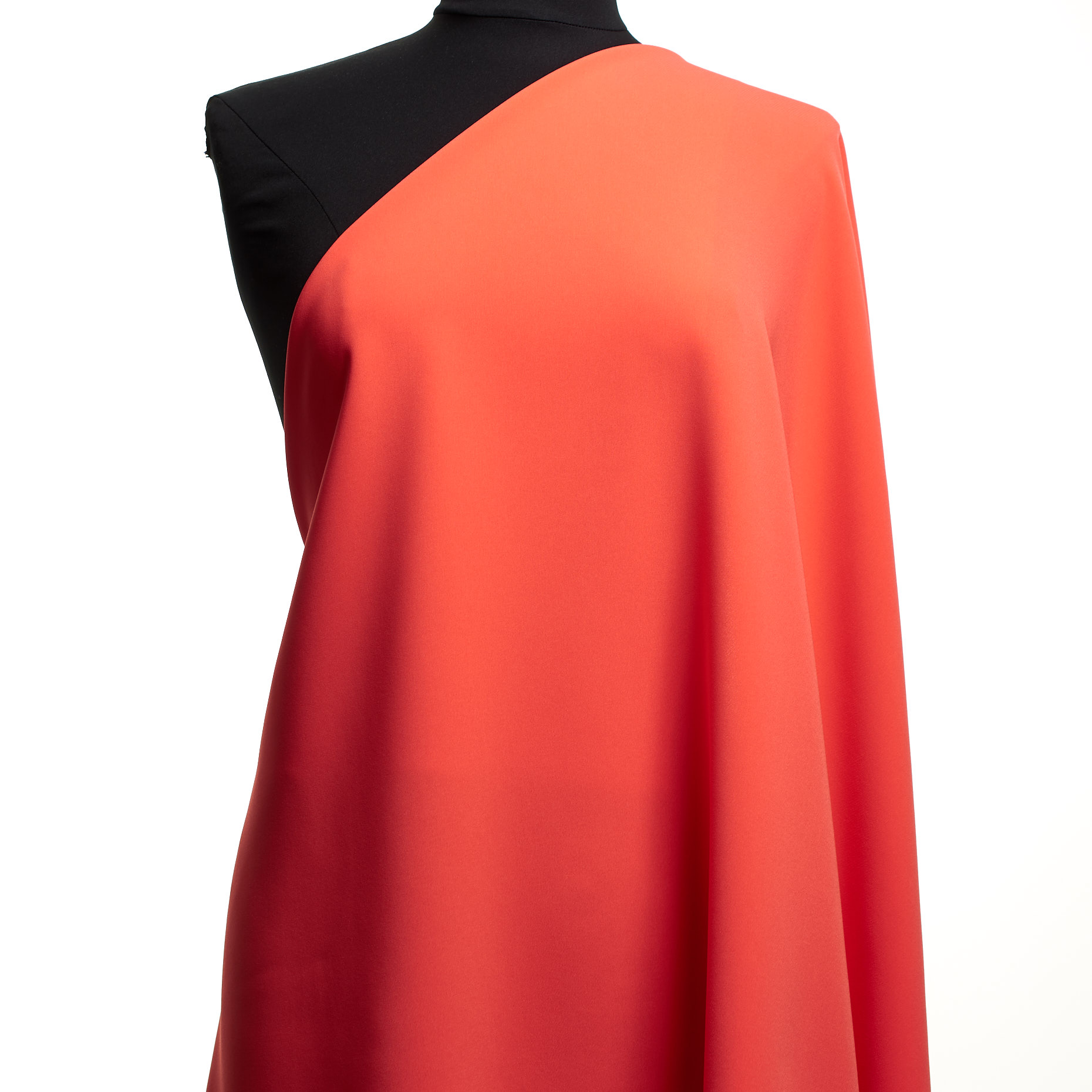 CRÊPE, TRIACETATE, CORAL (F000046212) - Mannequin