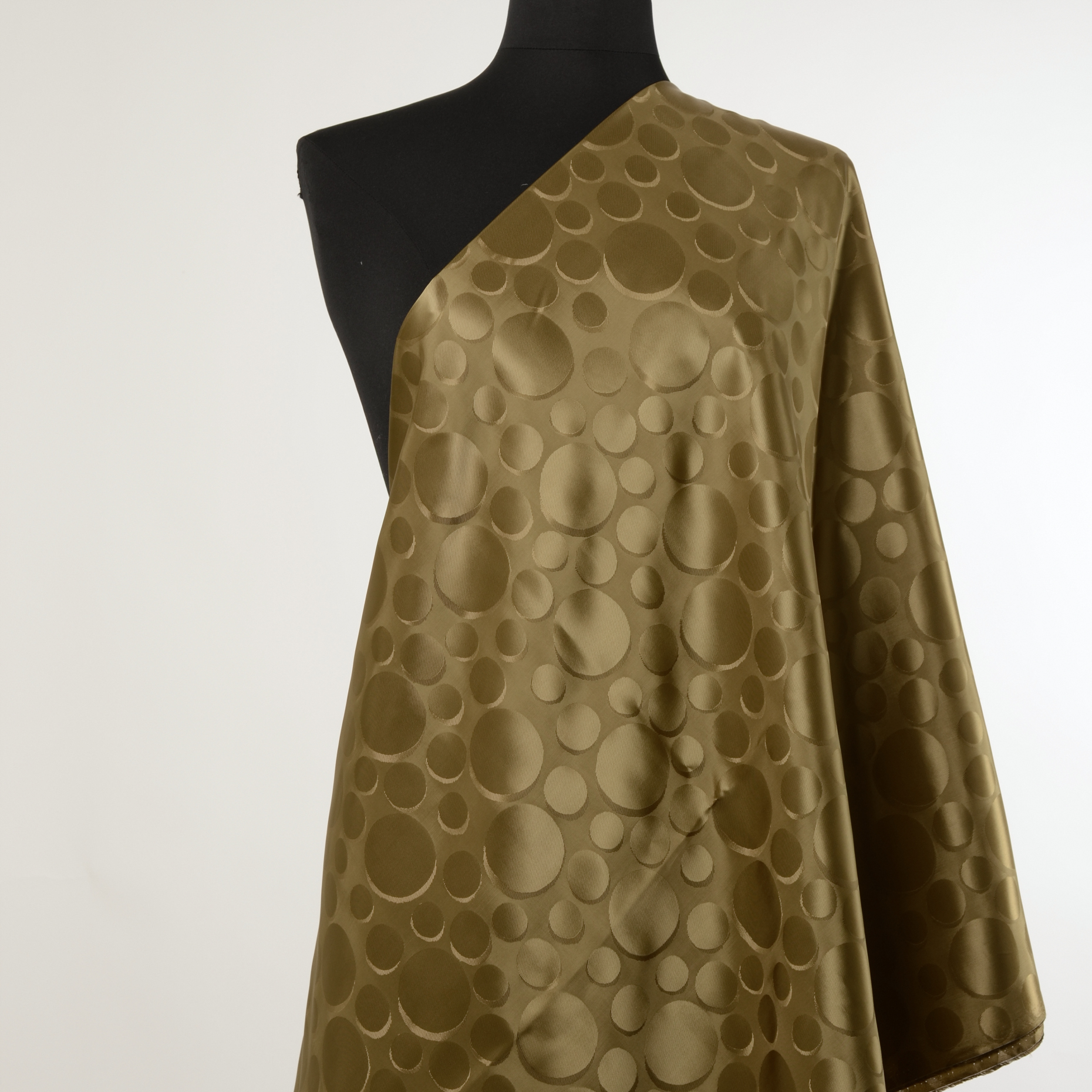 VISCOSE, LINING, DOTS, CARAMEL (F000003498) - Mannequin