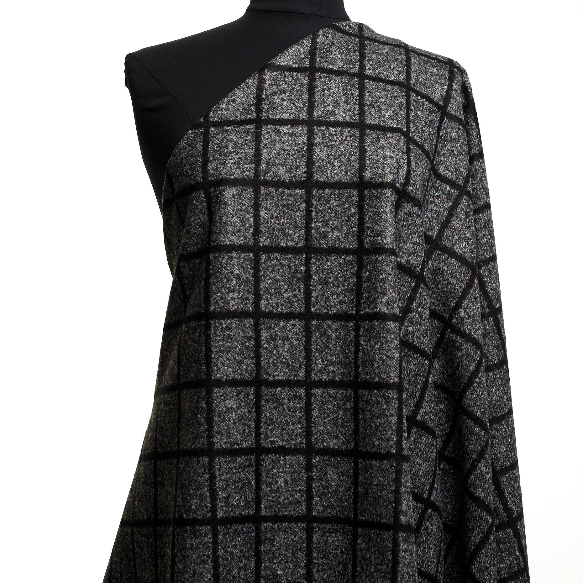 JERSEY, JACQUARD, WOOL BLEND, RAVEN BLACK (F000044725) - Mannequin