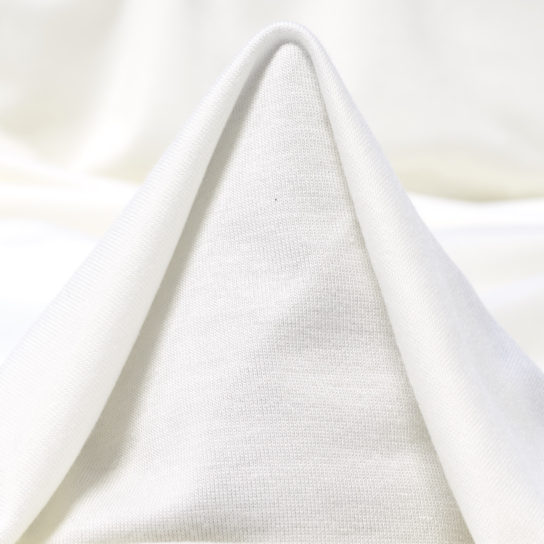 SINGLE JERSEY, VISCOSE, ELASTIC, BRILLIANT WHITE (F000041156)