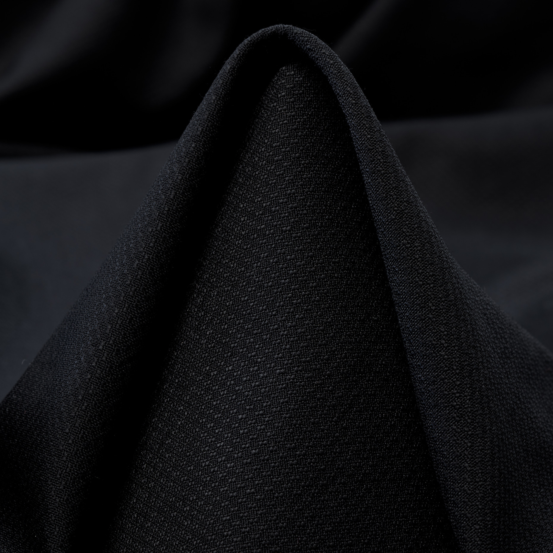 COOL WOOL, VIRGIN WOOL, MICRO STRUCTURE, JET BLACK (T0000735)