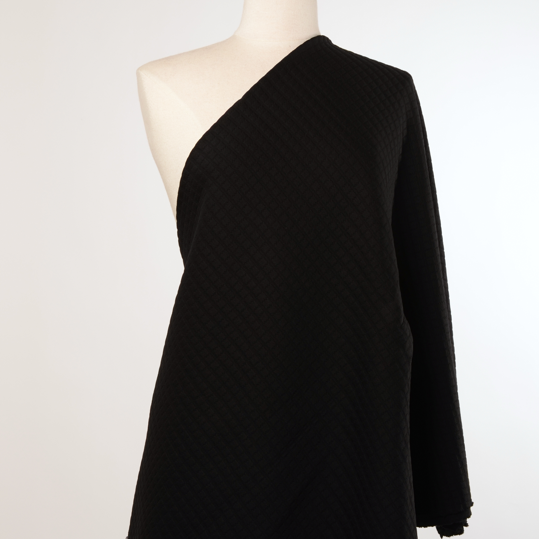 Трикотаж, Жаккард , Raven Black (F000014586) - Манекен