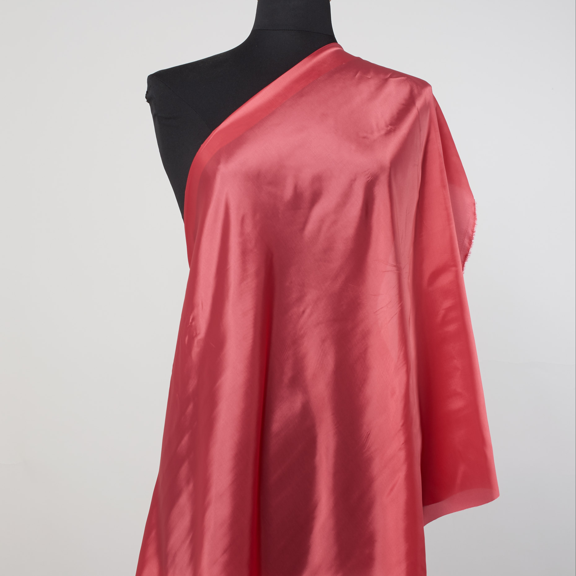 CUPRO, LINING, STRAWBERRY (F000021373) - Mannequin