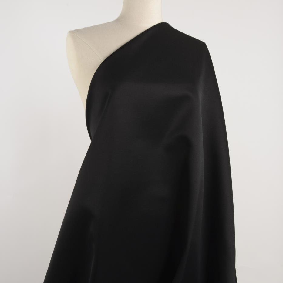 TWILL, COTTON, VISCOSE, ASPHALT (F000028123) - Mannequin