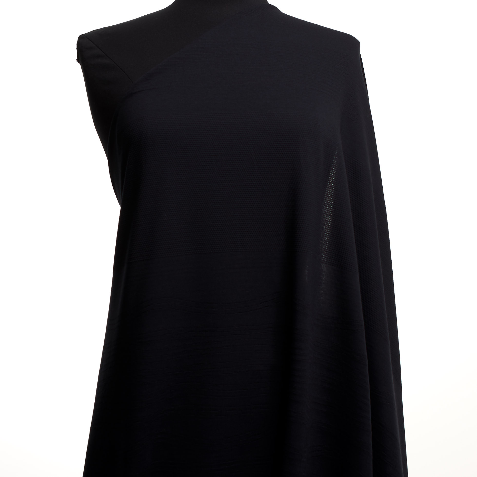 Jersey, Jacquard, Algodón, Black Raven (F000032258) - Maniquí