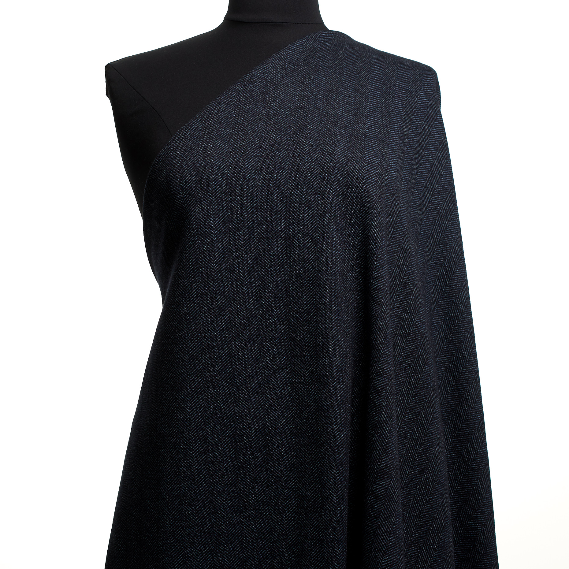 JERSEY, COTTON, HERRINGBONE, COLONY BLUE&RAVEN BLACK (F000047987) - Mannequin