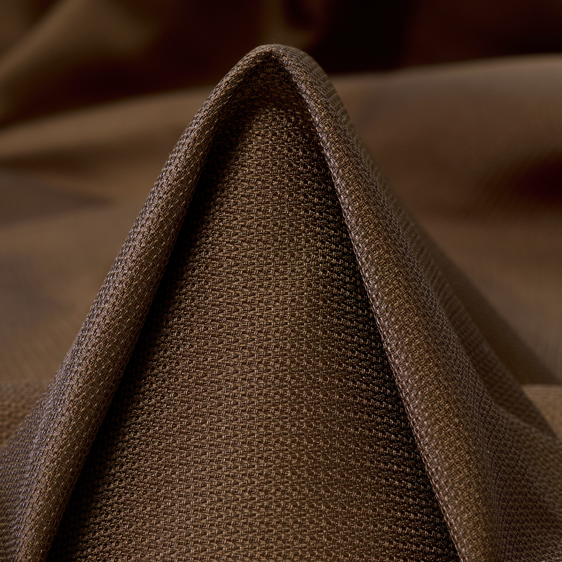 SILK, TAFFETA, PECAN NUT (F0000765)