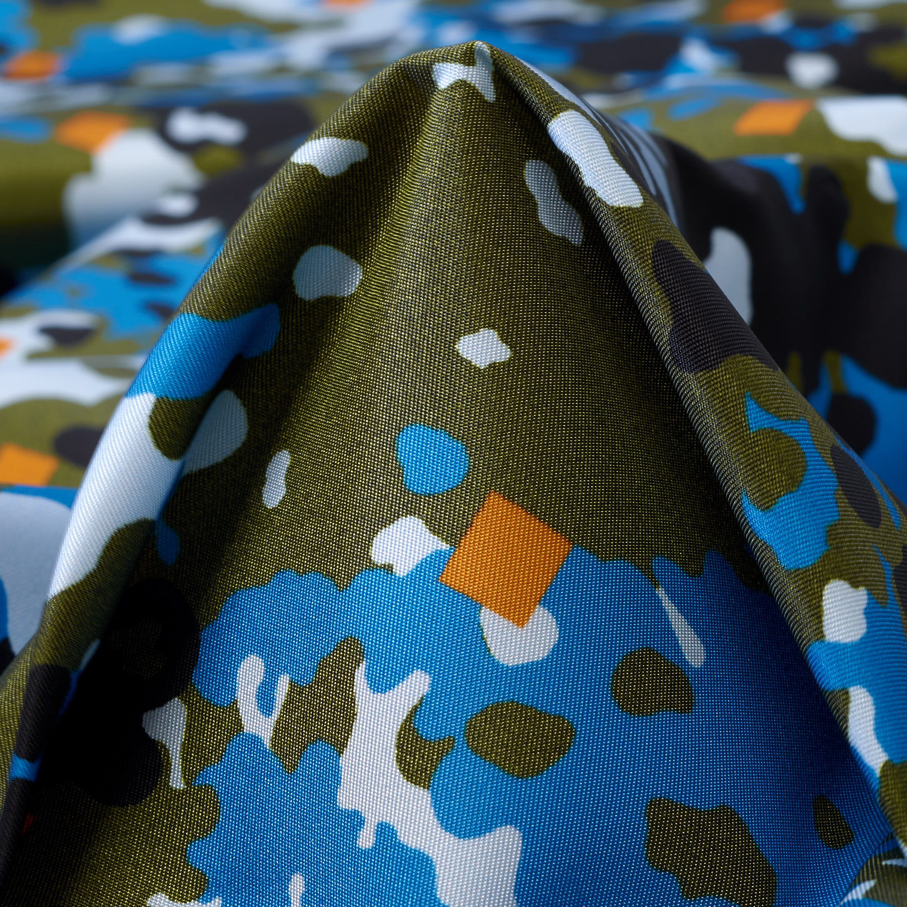 OUTDOOR, TWILL, PRINTED, CAPULET OLIVE&CYAN BLUE (F000041131)