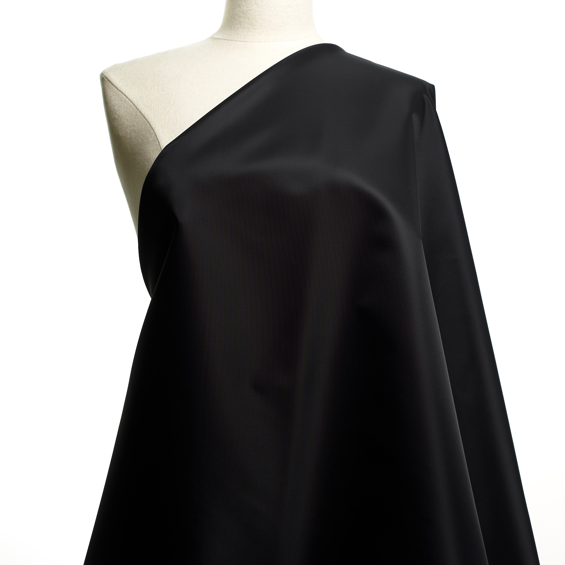OUTDOOR, TWILL, RAVEN BLACK (F000046580) - Mannequin