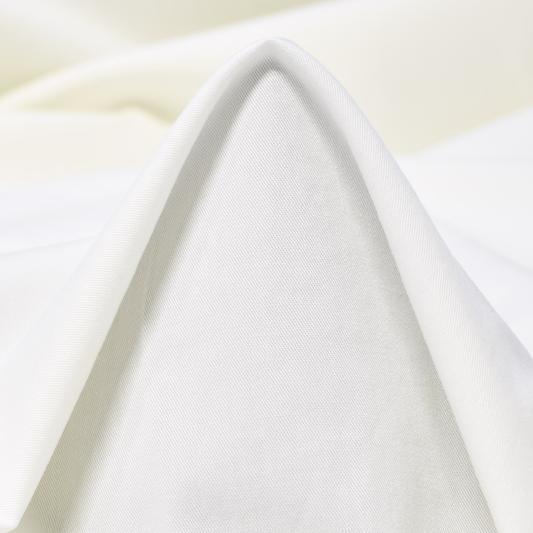 GABARDINE, COTTON ELASTIC, BRILLIANT WHITE (F000042052)