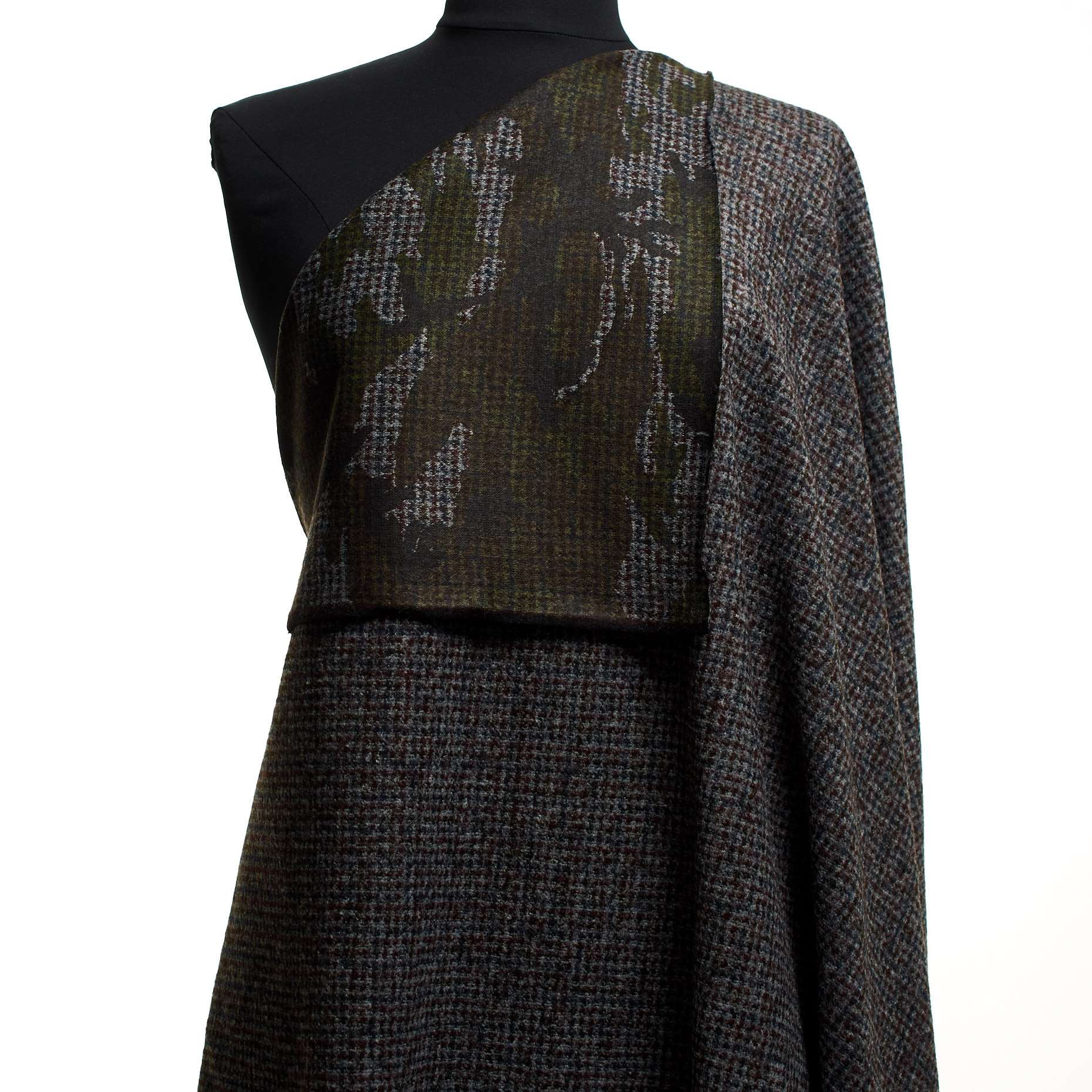JERSEY, JACQUARD, WOOL BLEND, KALAMATA (F000044624) - Mannequin