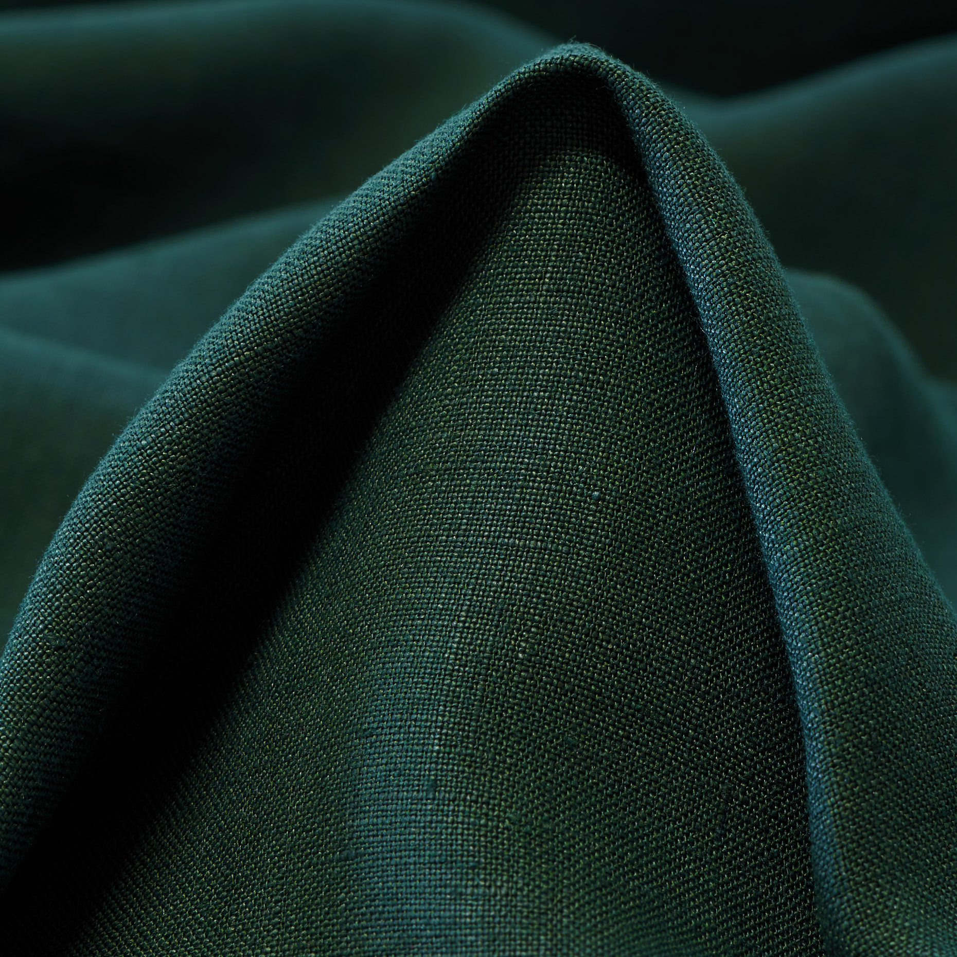 BATISTE, LINEN, DEEP FOREST (T0000475)