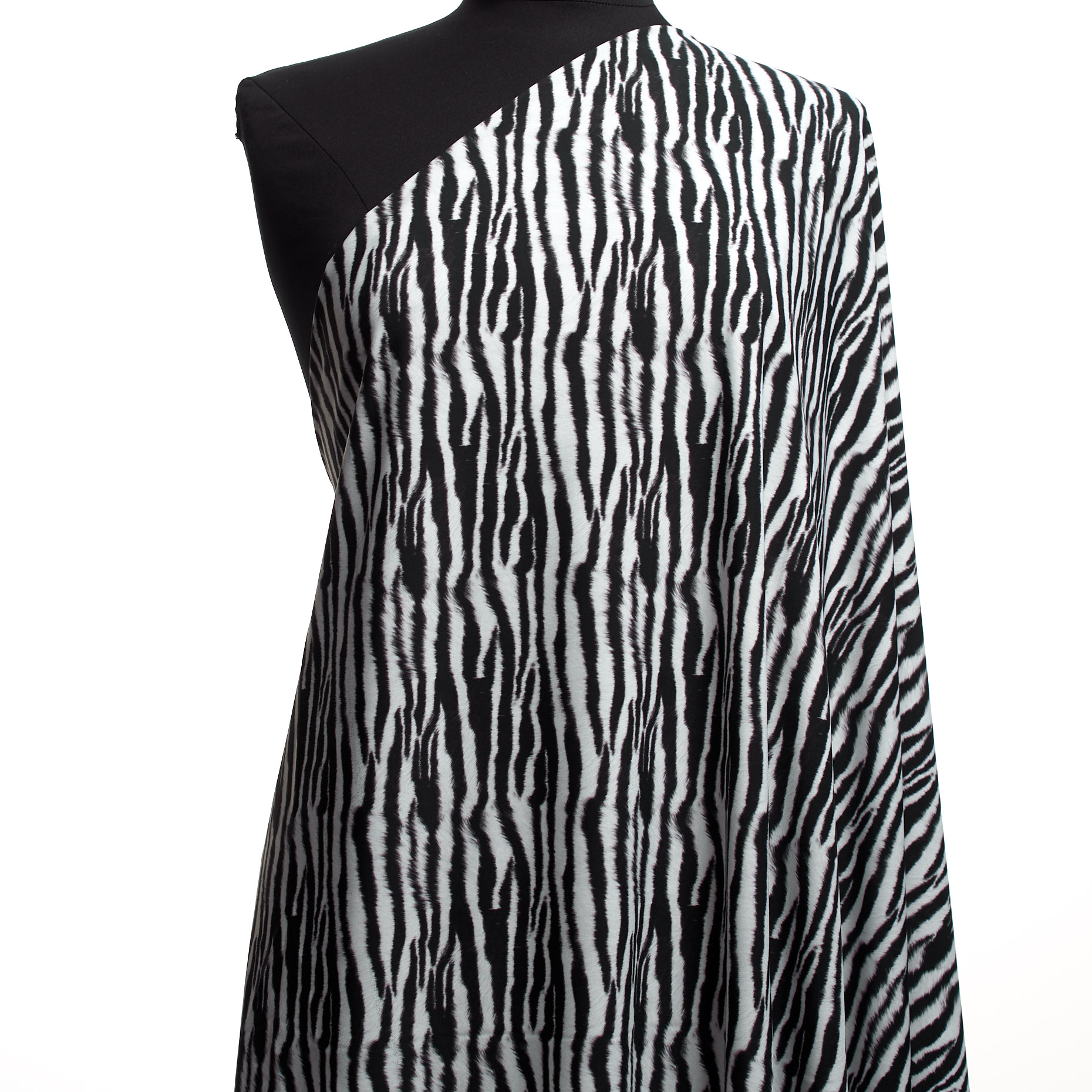 Techno Jersey, Animal, Hohe Elastizität , Raven Black&Brilliant White (F000041293) - Schaufensterpuppe