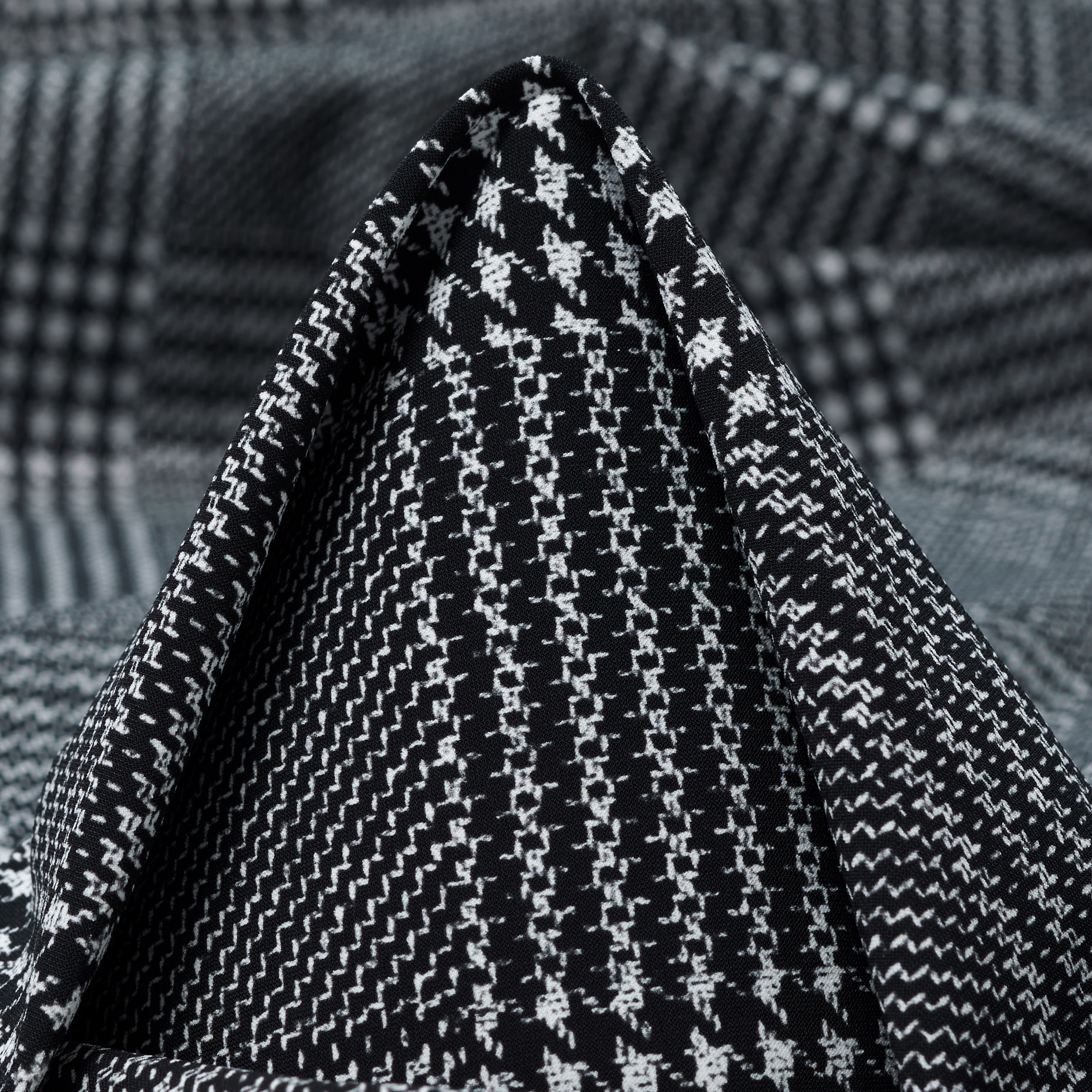 Techno Jersey, Stampato, Alta Elasticità, Raven Black&Snow White (F000041402)