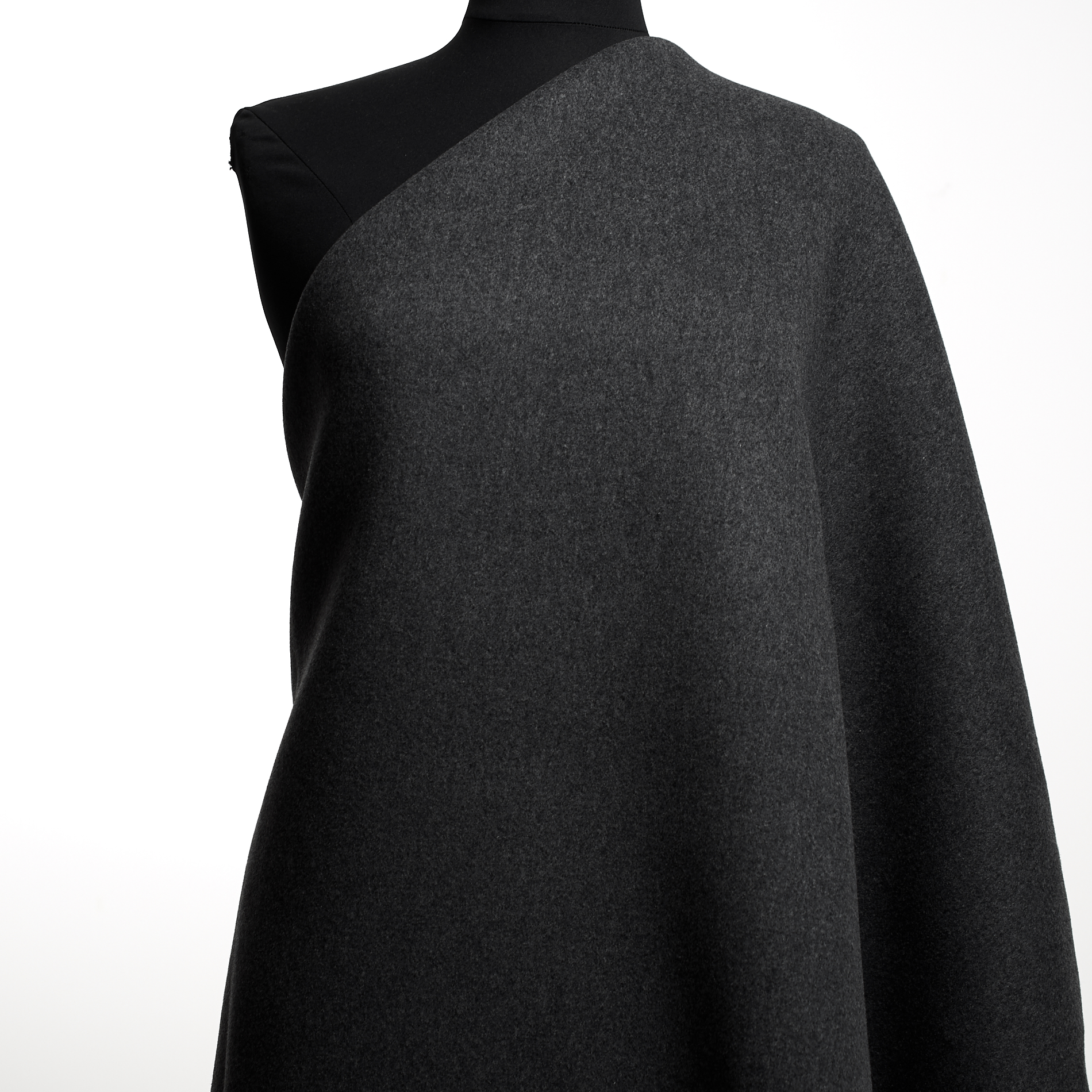 DOUBLE, WOOL, BONDED, MELANGE ASPHALT (F000035829) - Mannequin