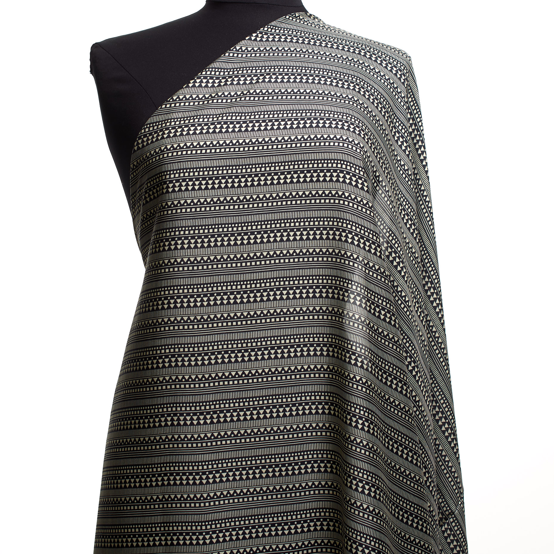 Viscosa, Seta, Stampato, Biscotti&Raven Black (F000040114) - Manichino